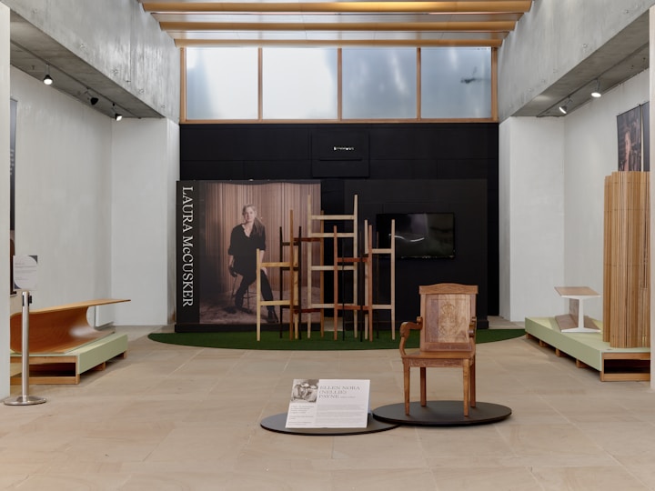 CONTEMPORARY EDITIONS: ONLINE AUCTION