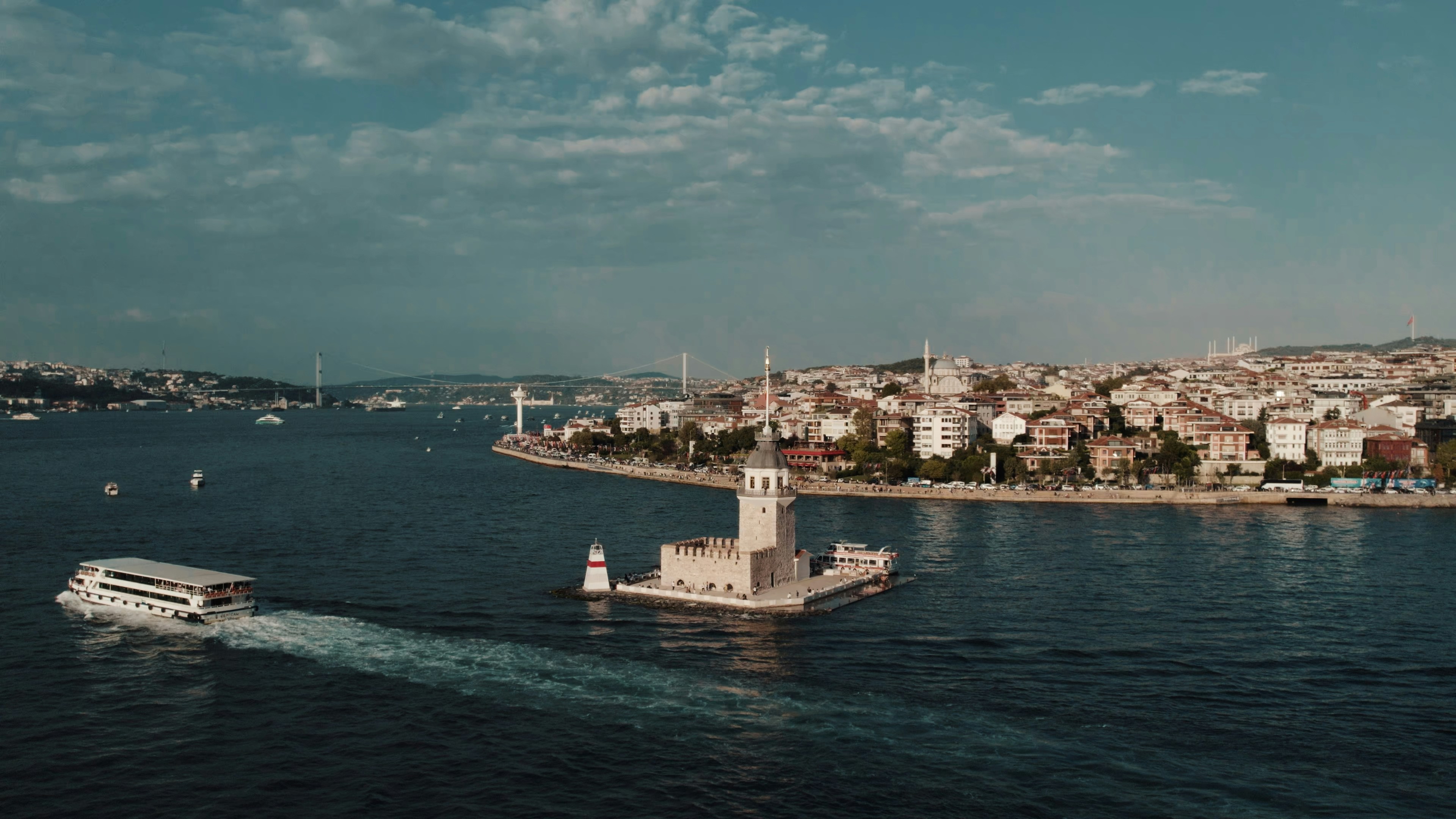 Photo by juliengoettelmann
