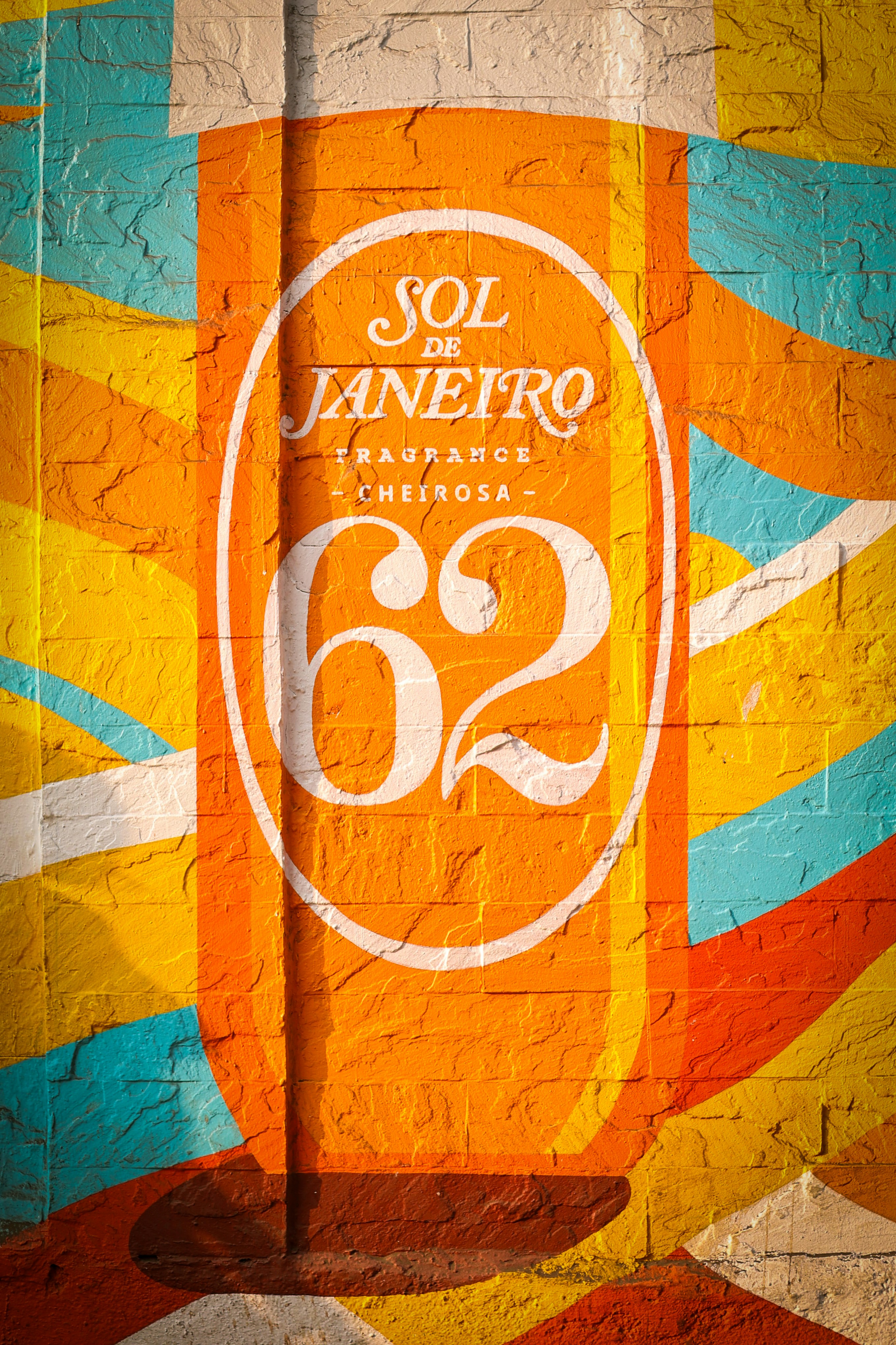 Sol de Janeiro mural
