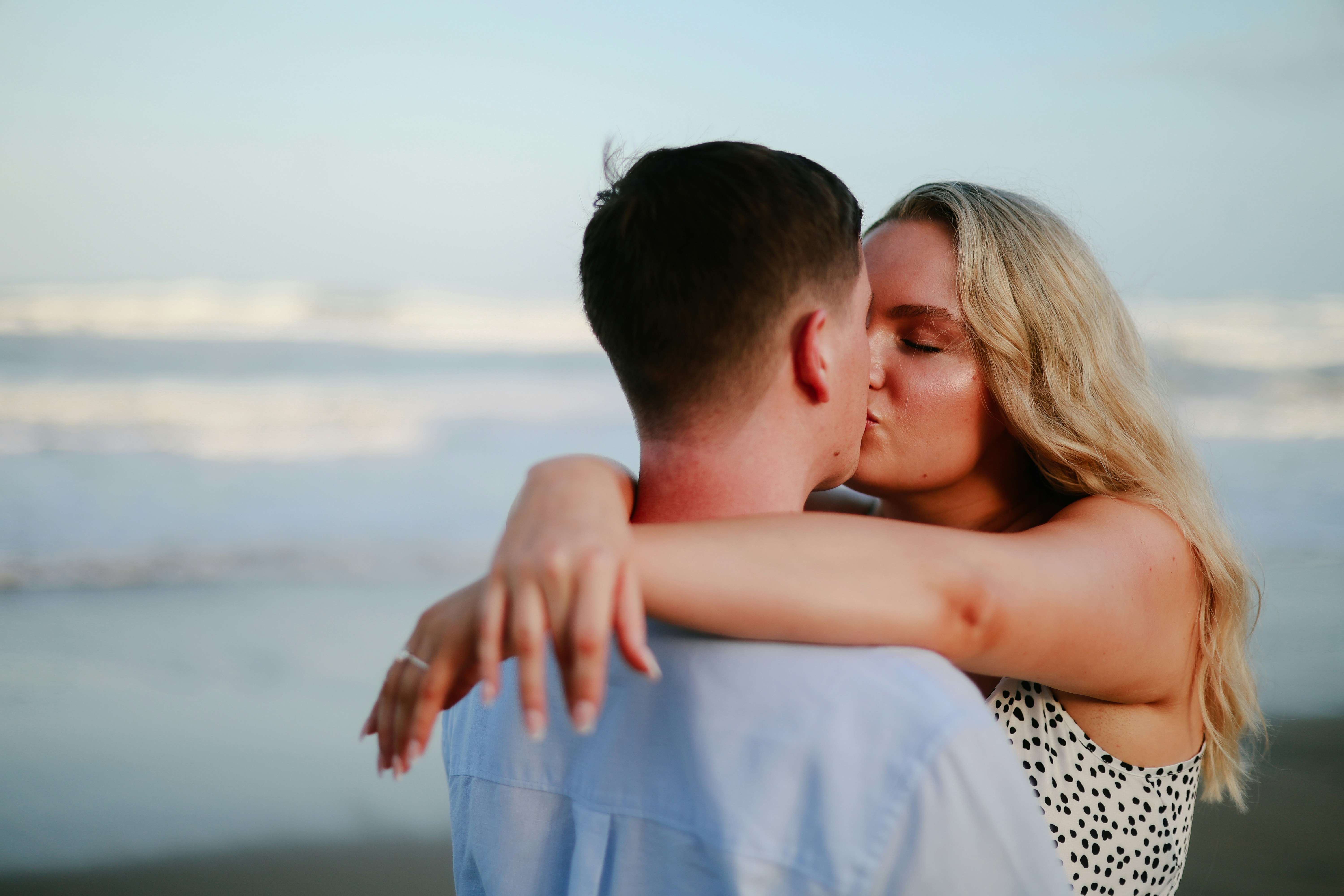 romantic engagement wallpaper, wallpaper, Engagement Photos: Choosing the Perfect Location 1