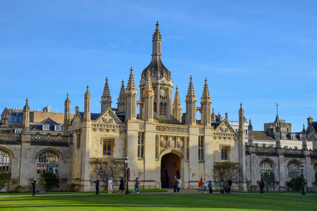 剑桥大学研究生入学起停止接受 TOEFL iBT 成绩