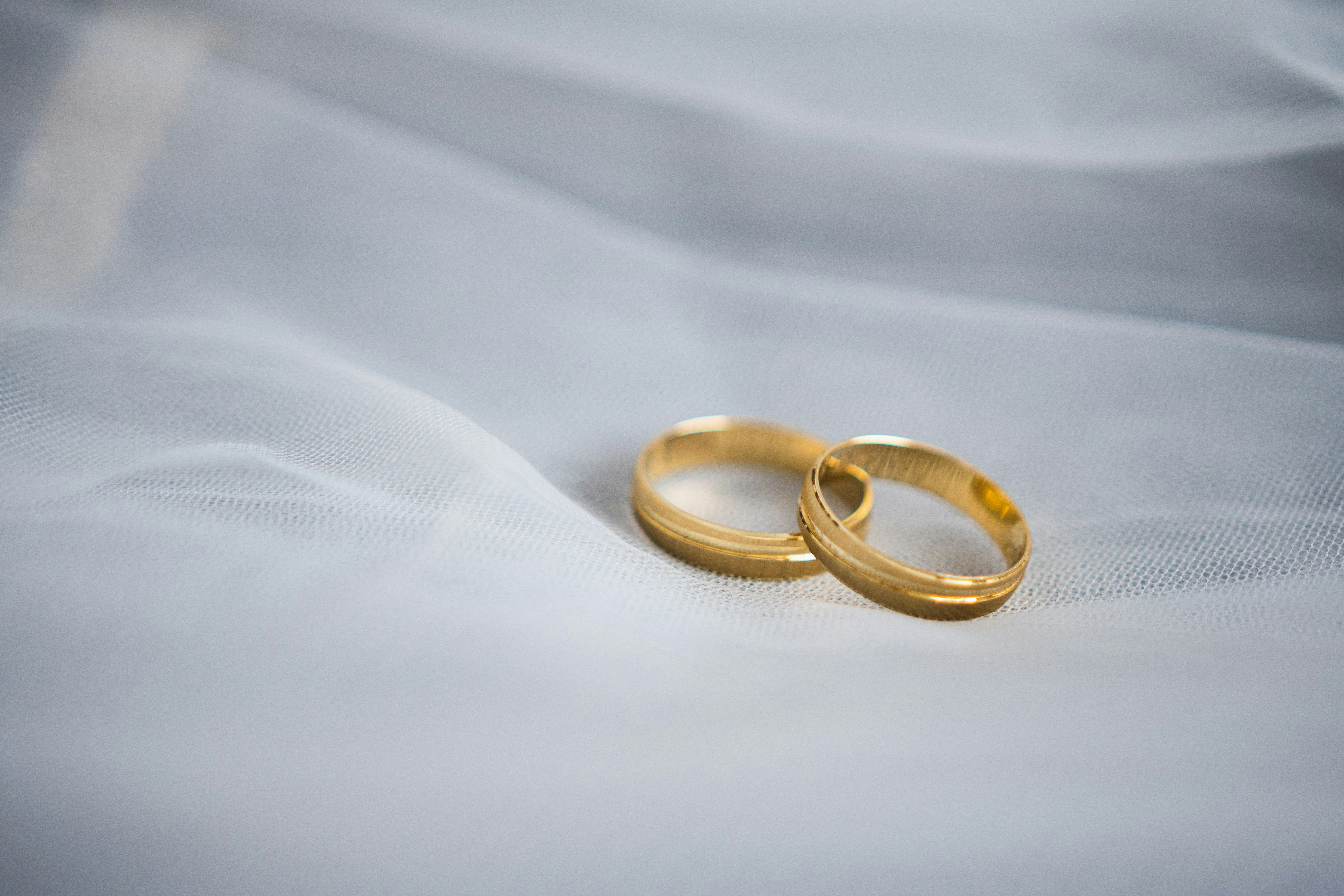 wedding rings gold wedding, ilustrasi artikel Saying 