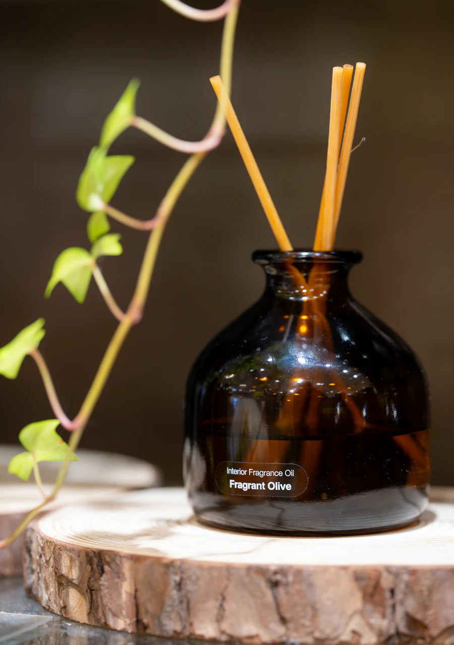 Essential oil diffuser wood