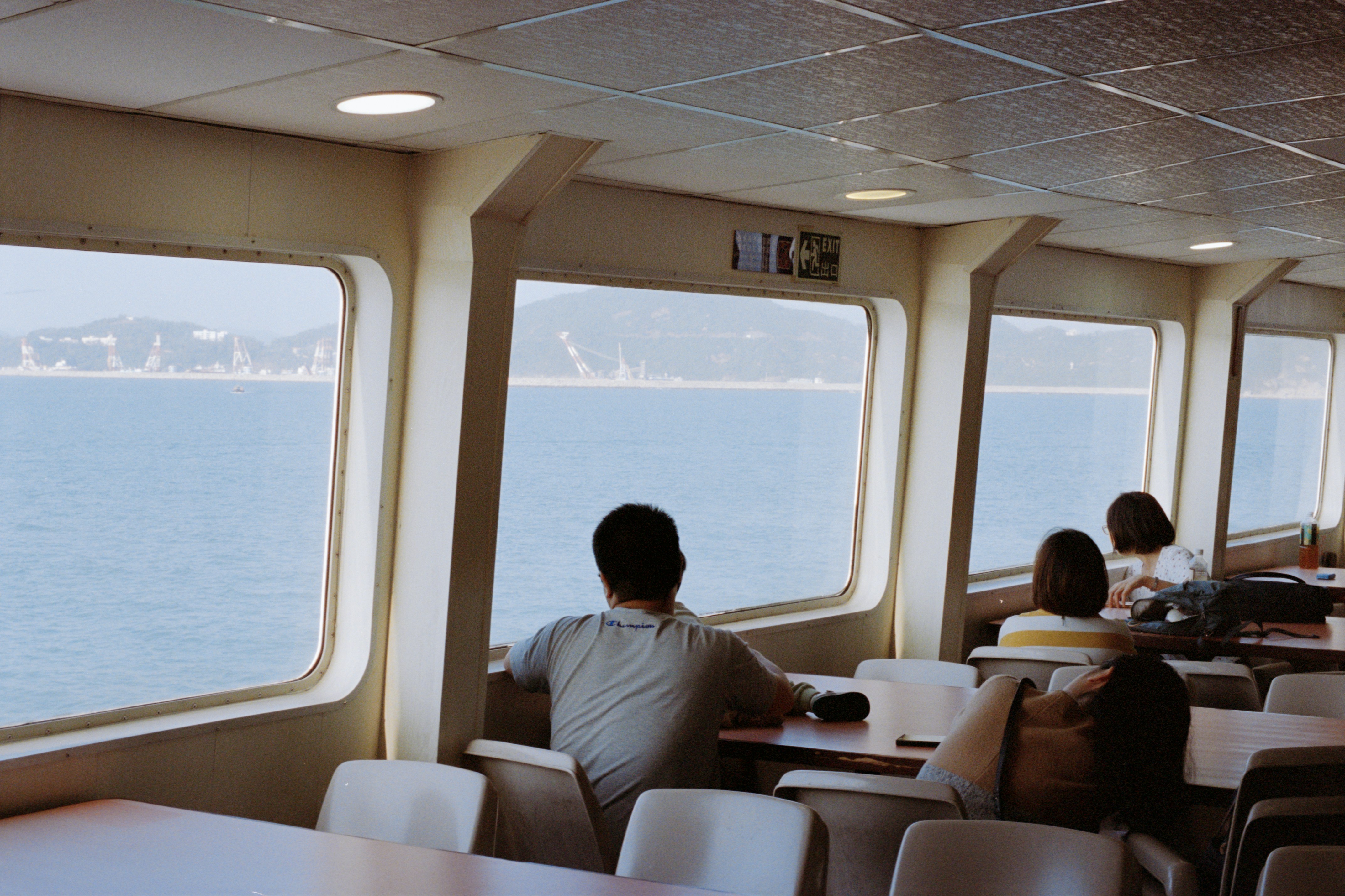 Photo by zhenyao_photo