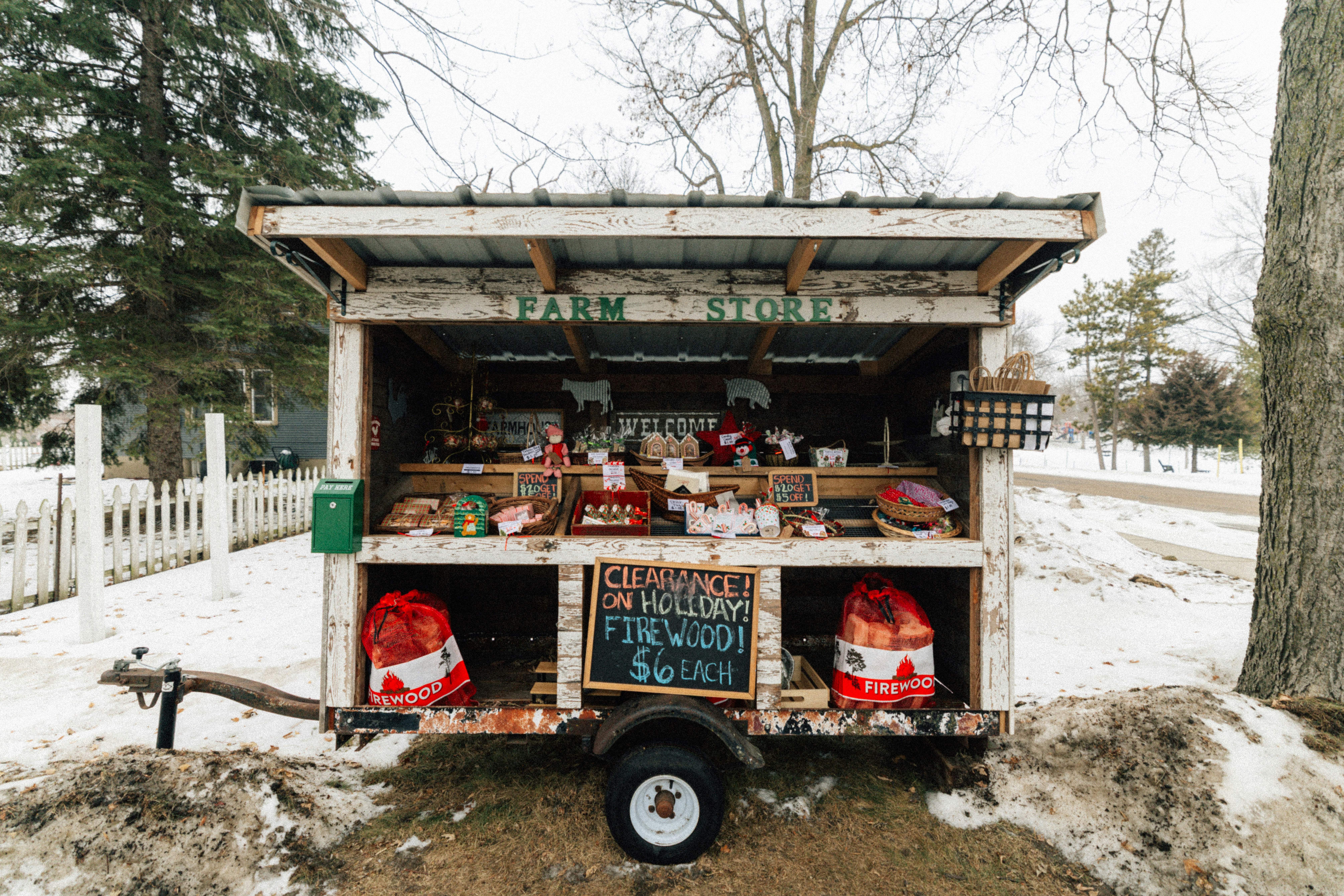 Seasonal Retail Campaigns for Energy Products: Turn Dry January Momentum into Winter Energy Savings Sales