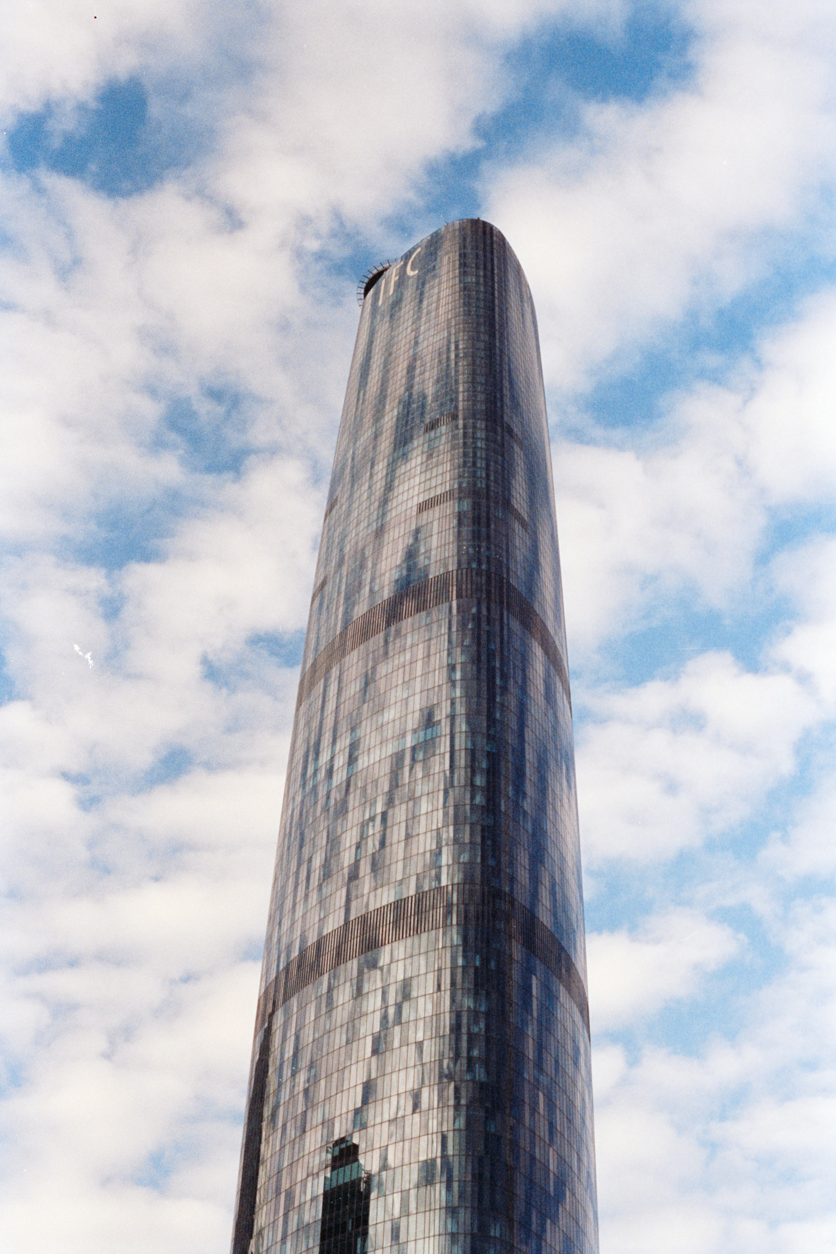 Photo by zhenyao_photo