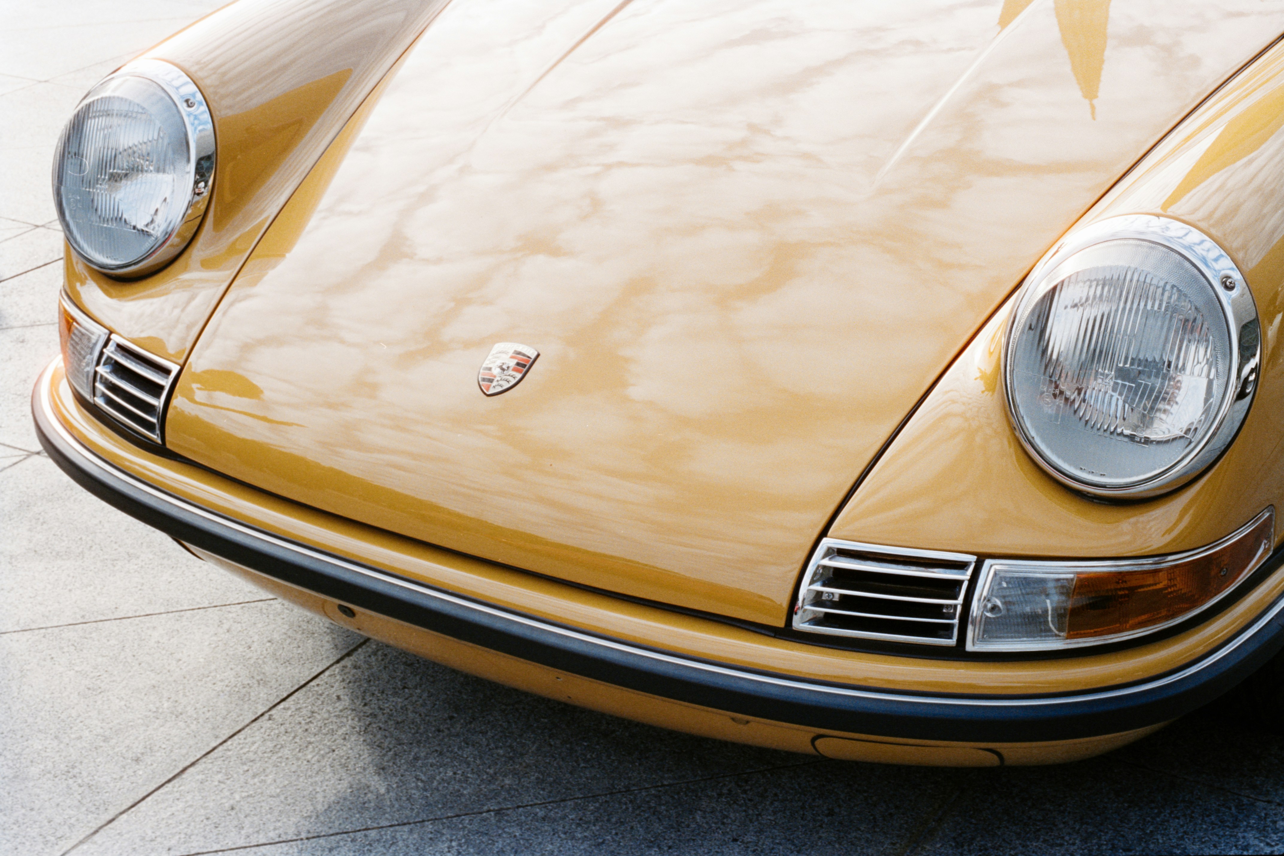 Photo by zhenyao_photo