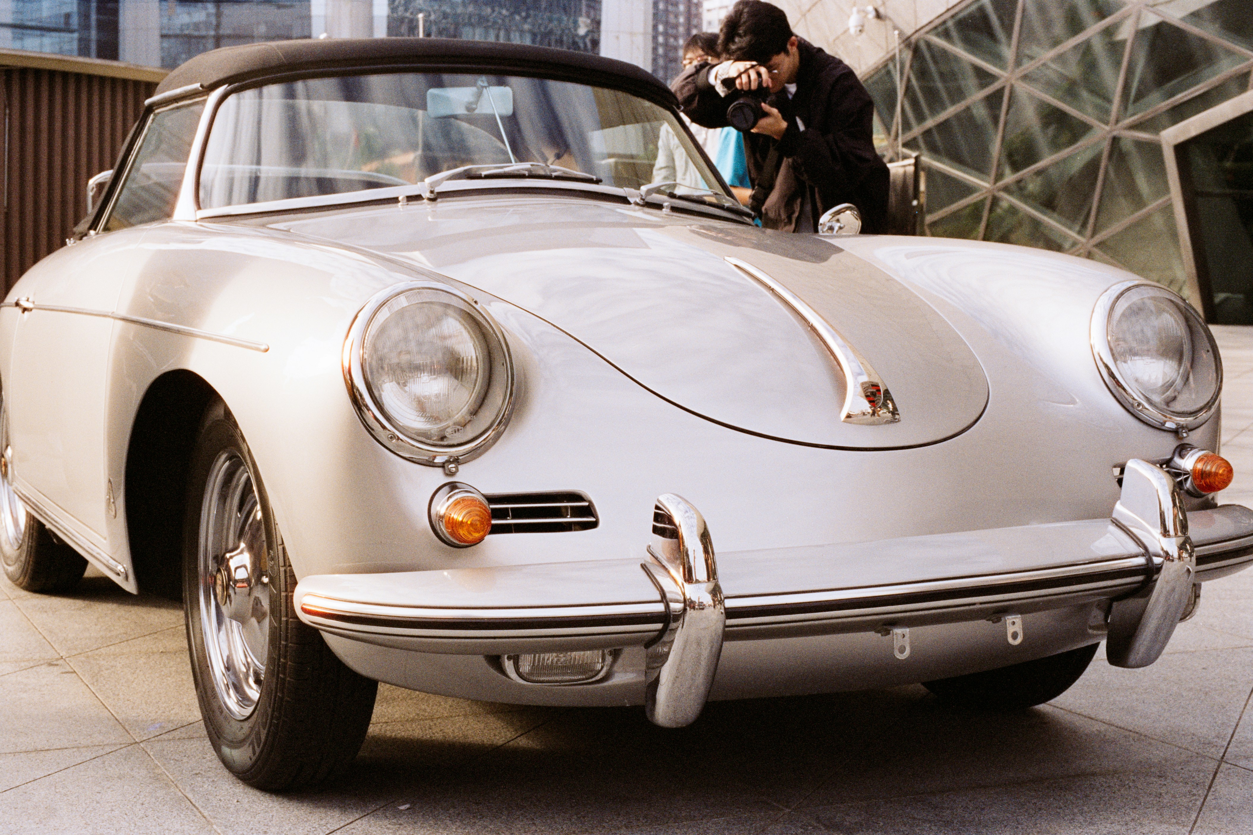 Photo by zhenyao_photo