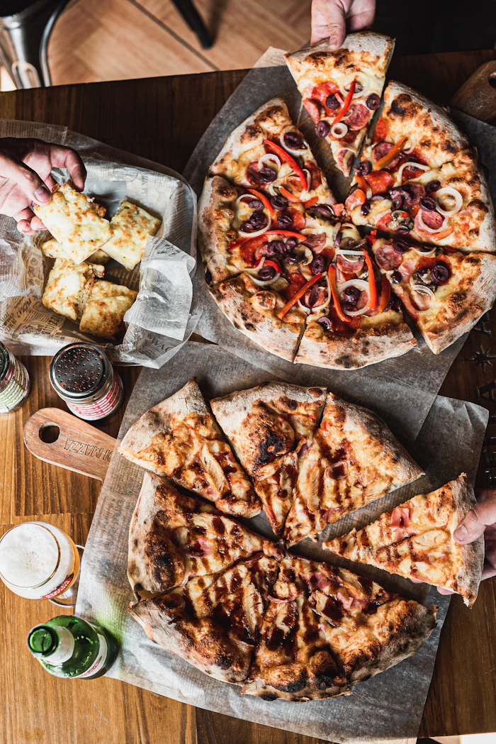 Top Rated Pizza Joints in Luxor That Locals Swear By