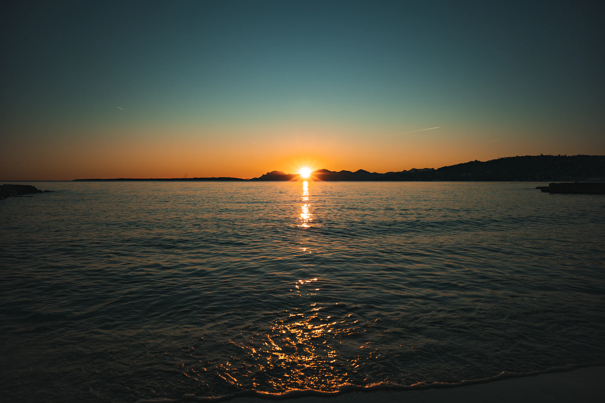 A calm sunset over the ocean