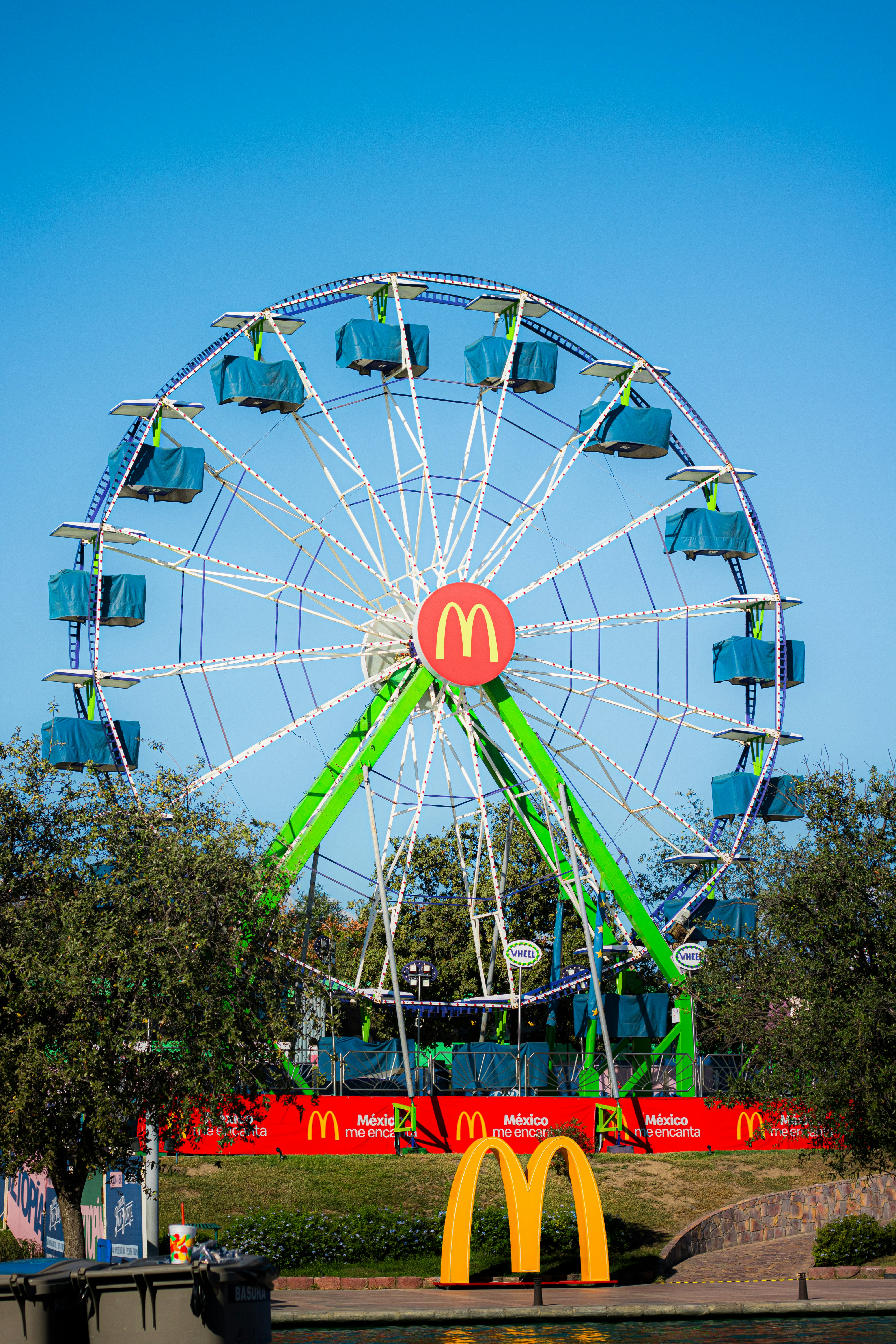 Ferris wheel with mcdonald's logo and arches
