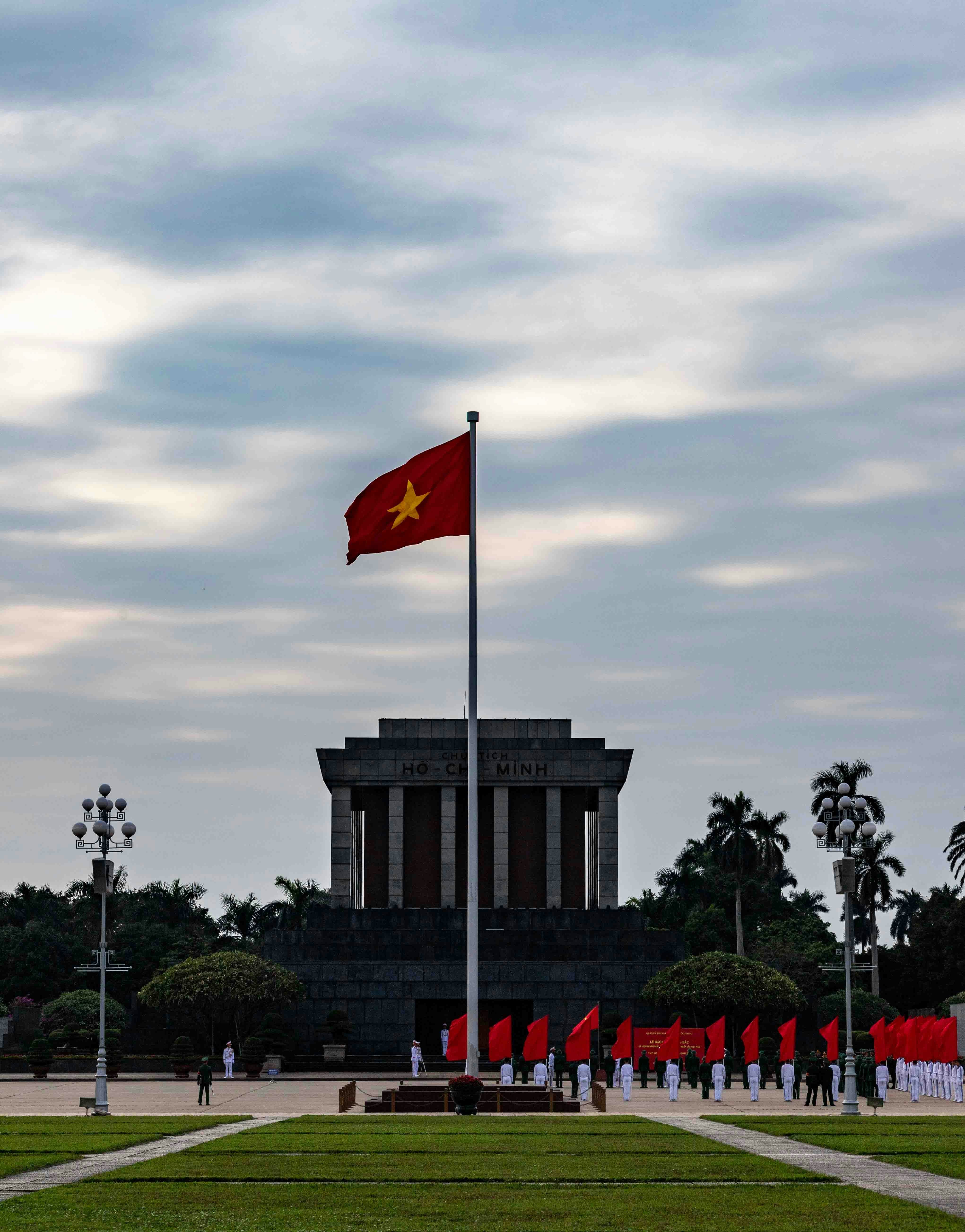 Indoor Alternatives and Air-Conditioned Refuges