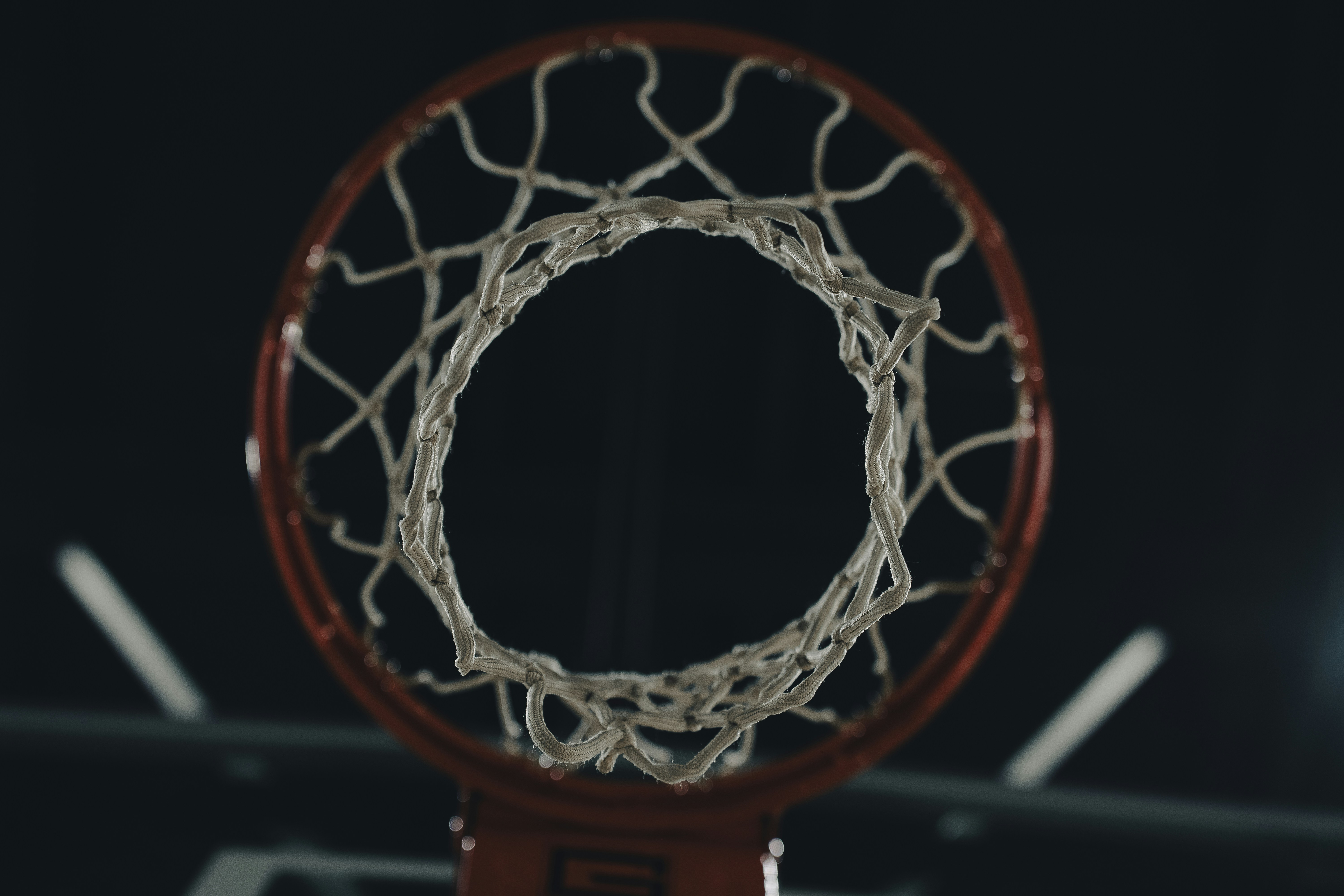 Hoops Factory : le basket indoor débarque en France