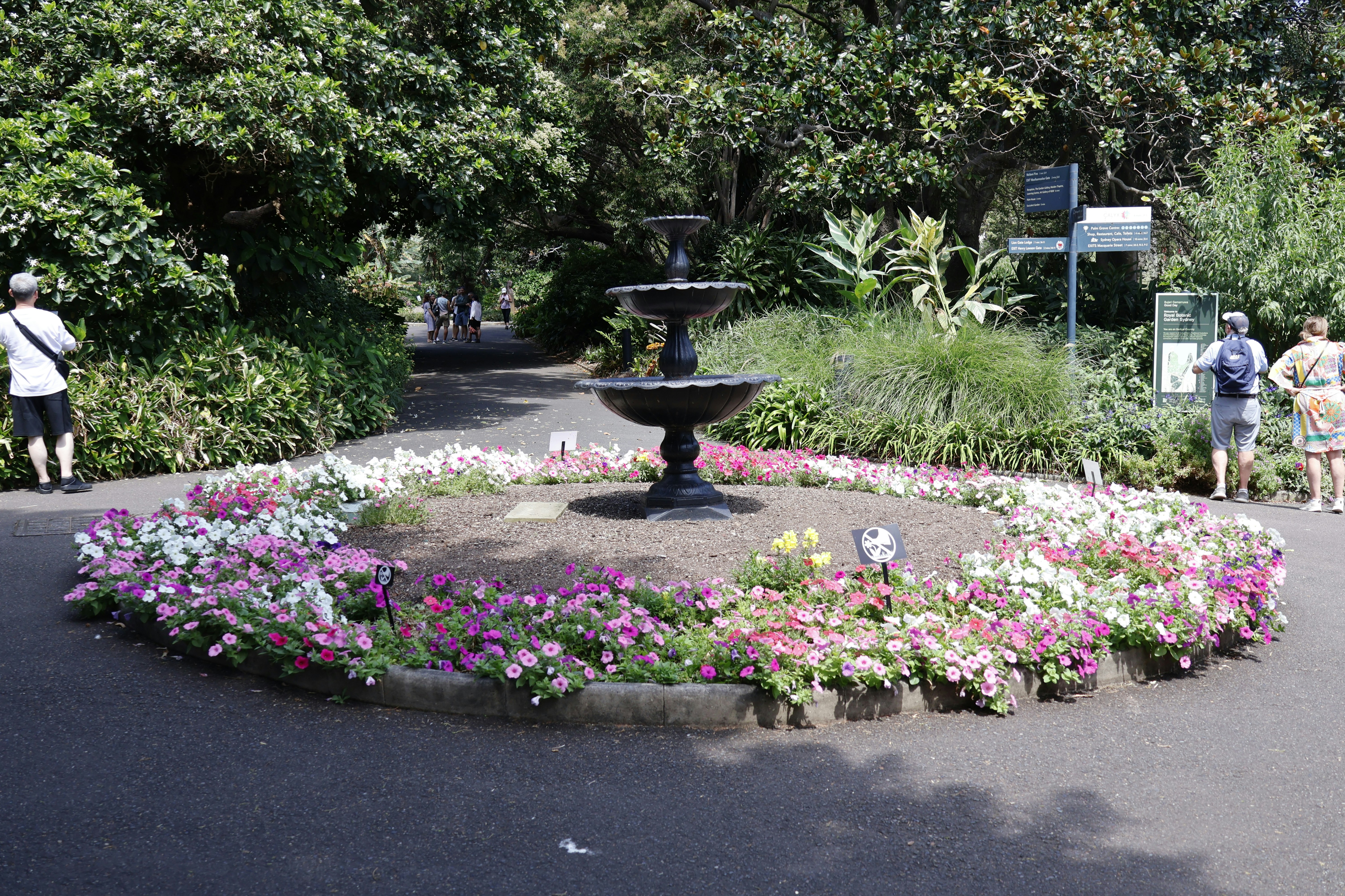 Photo by You Le on Unsplash