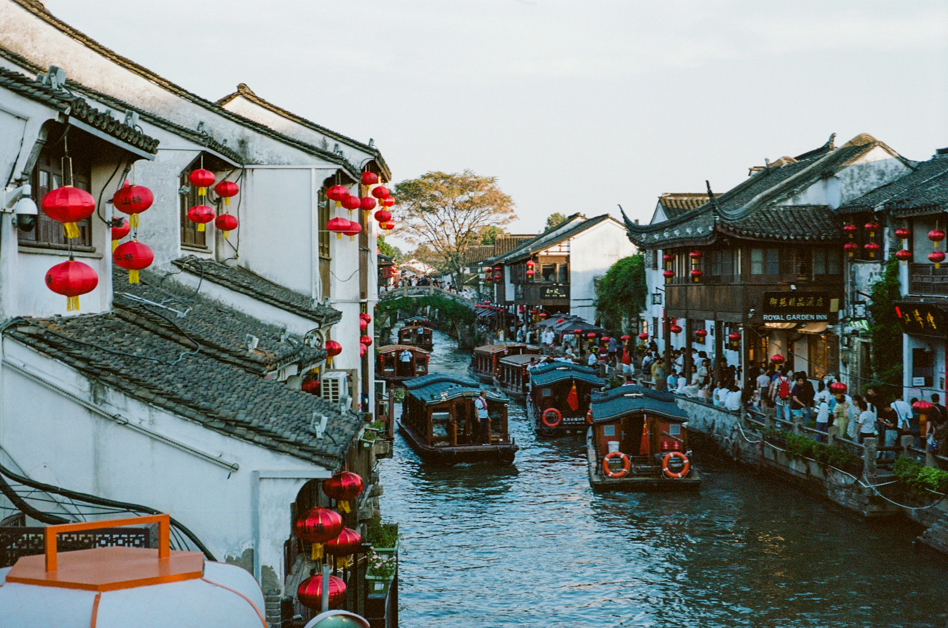 Photo by jeancarloemer