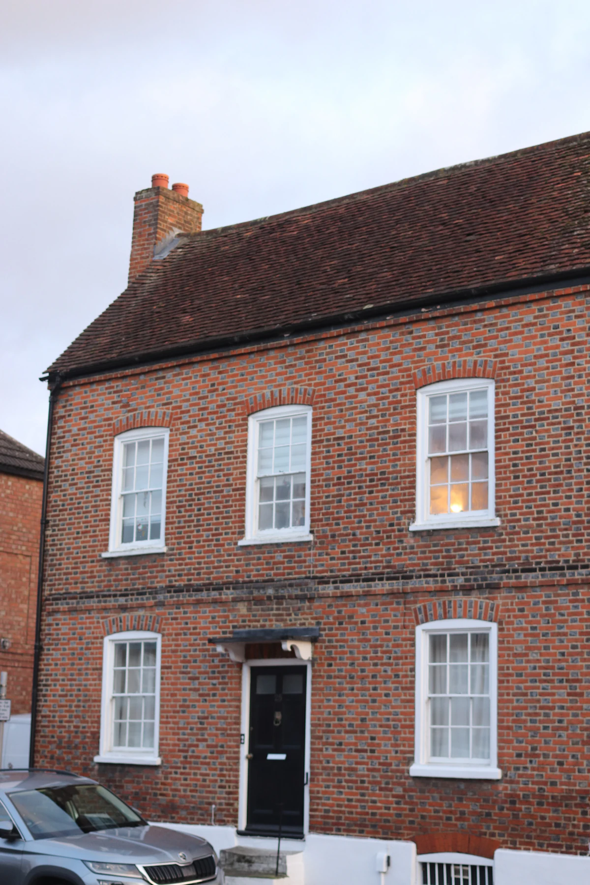 Sash windows in the brick front of Albert Mansions, Battersea