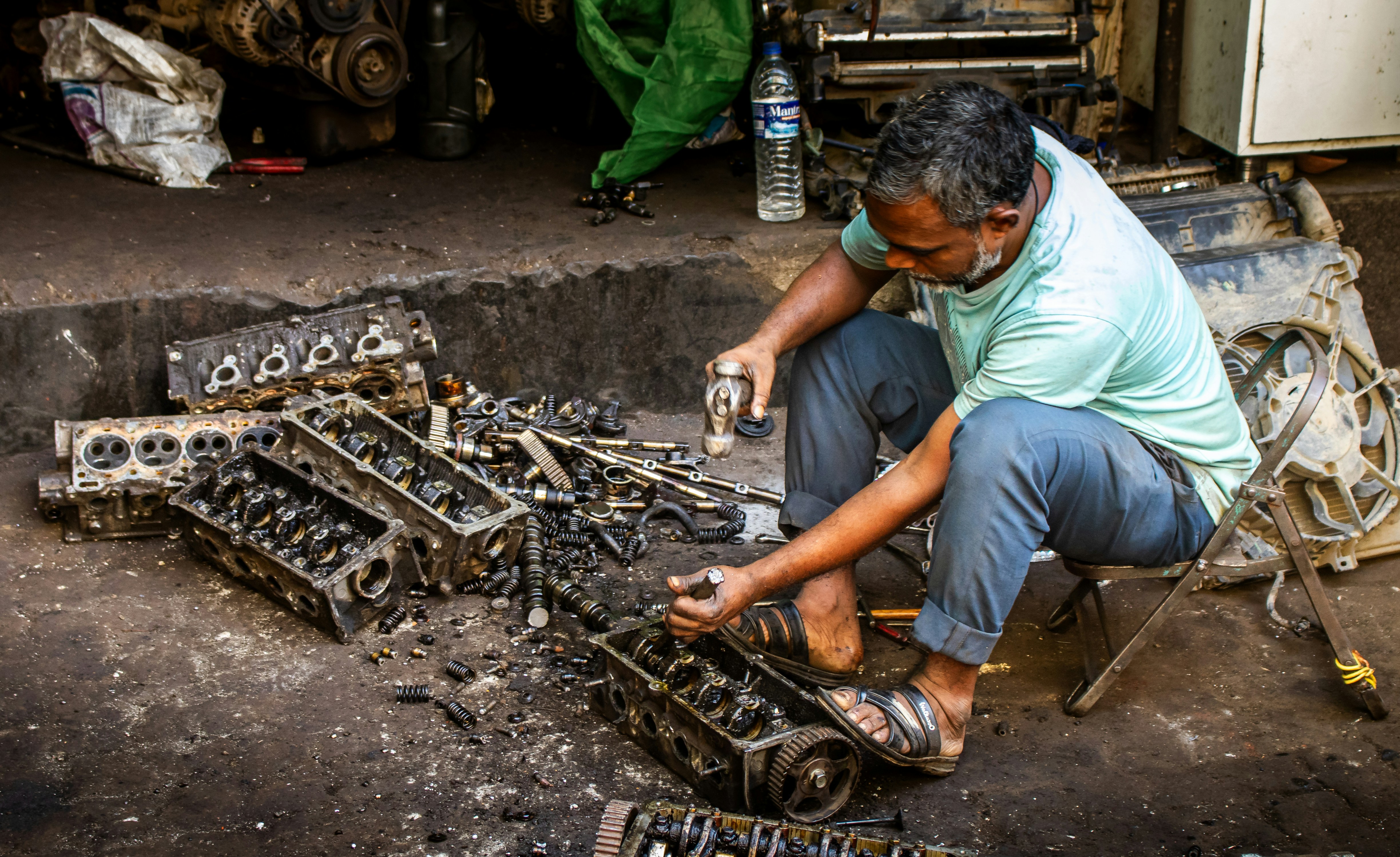 How to Choose a Used Transmission in 2026: A Practical Inspection Checklist for Buyers and Technicians