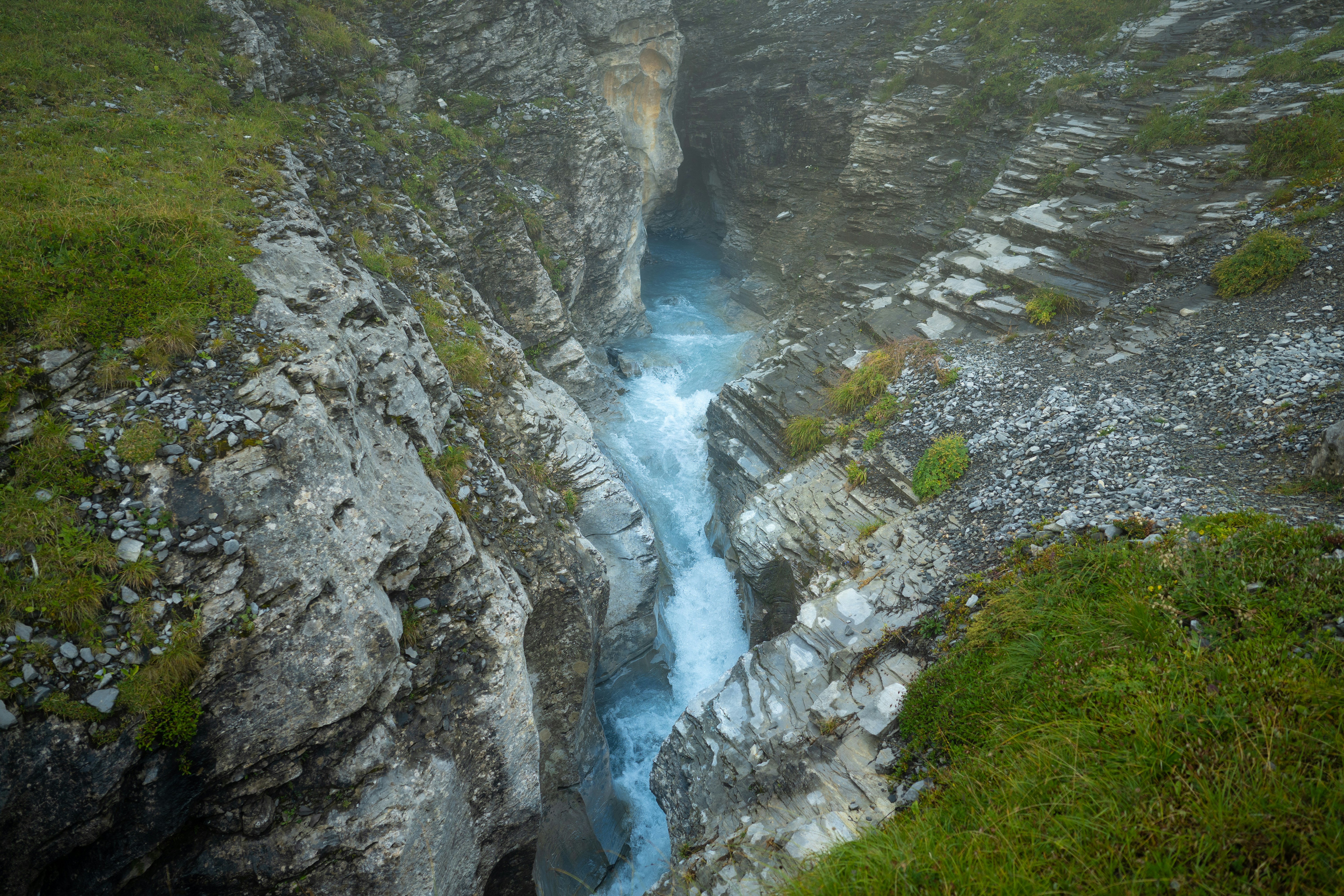 Ystradfellte Waterfall Trail: Nature's Greatest Showcase of Erosion - Brecon Beacons waterfalls Wales