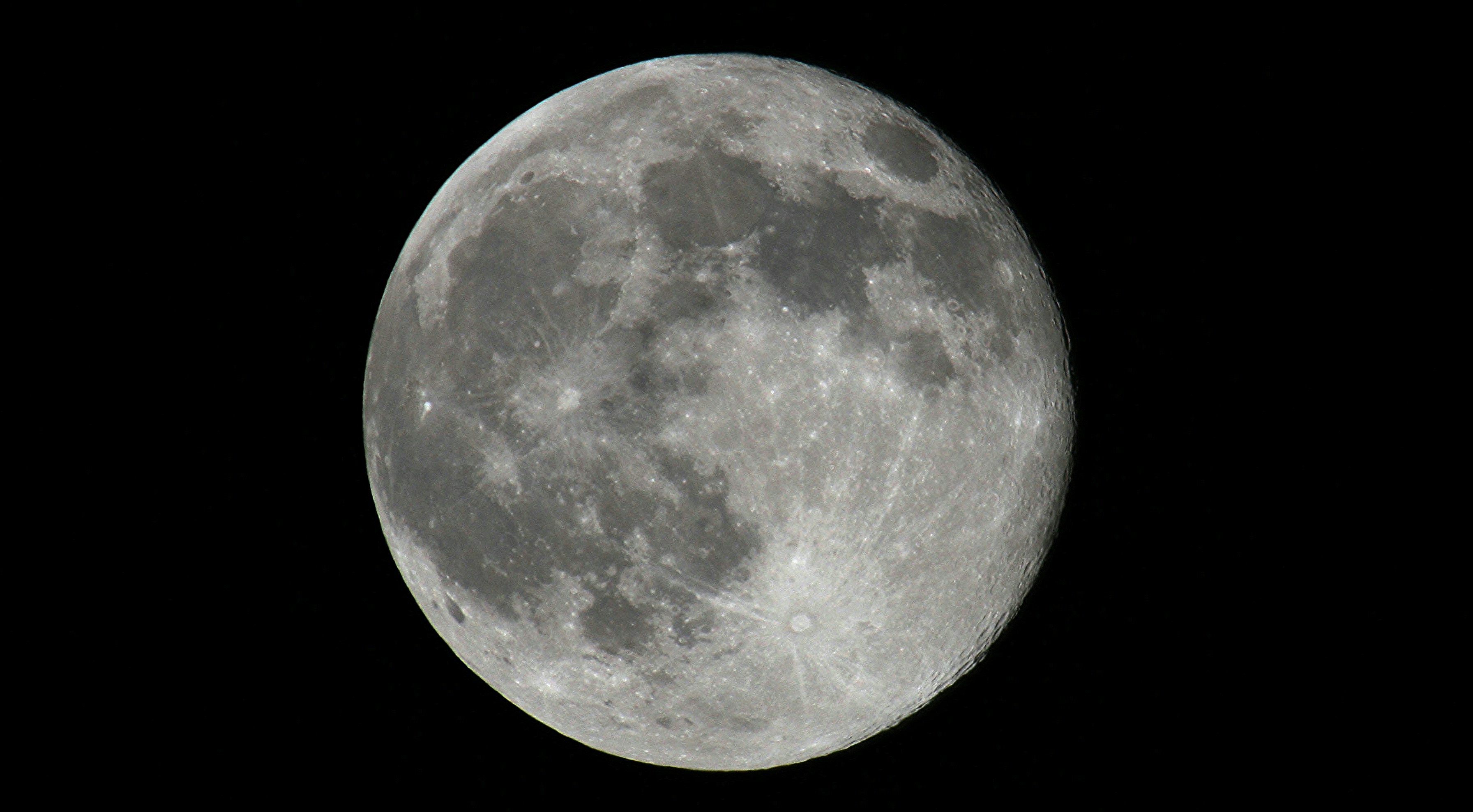 Photo by drphotomoto