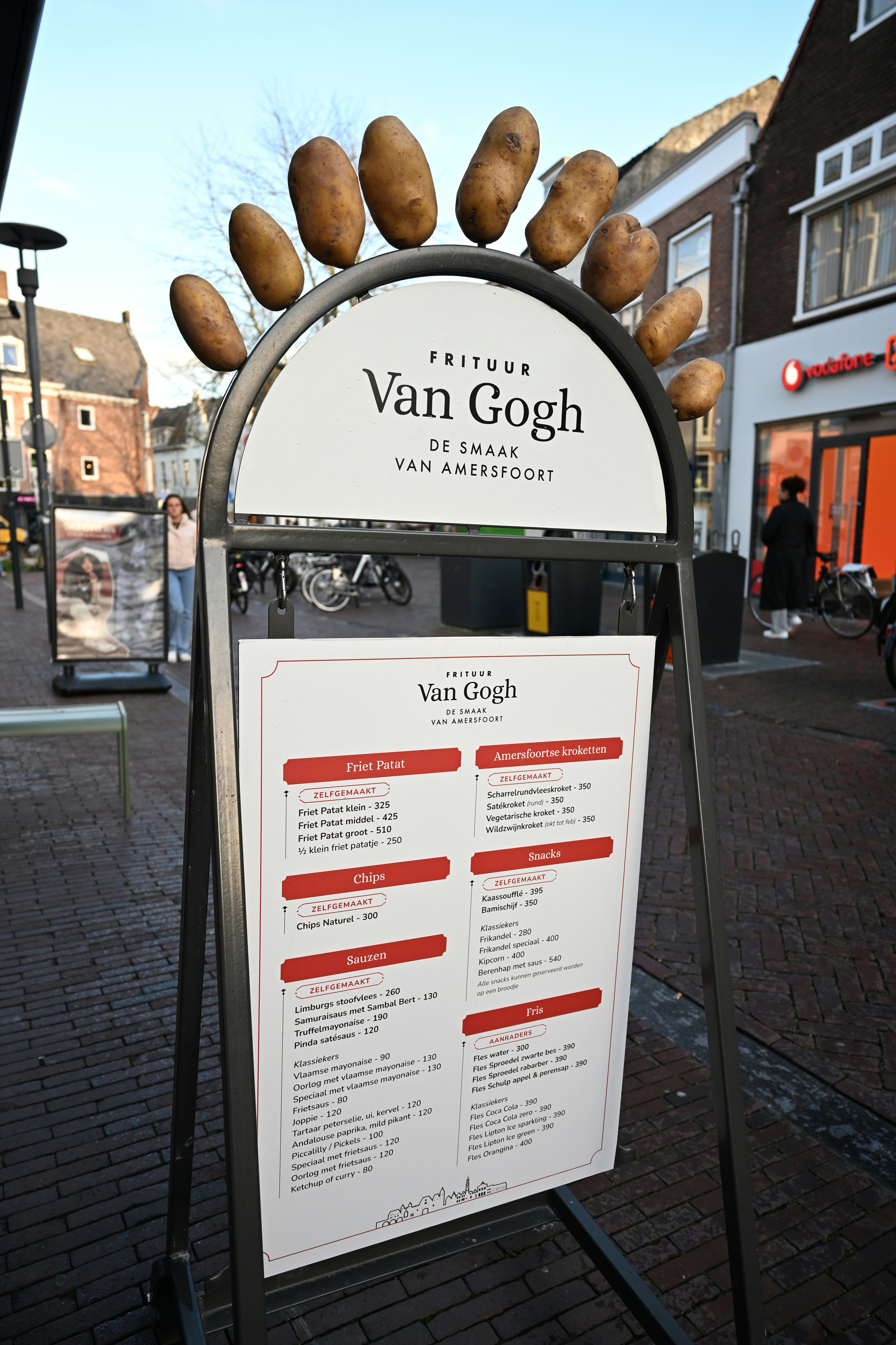 Your Ultimate Dutch Legal Guide: Navigating Law in the Netherlands