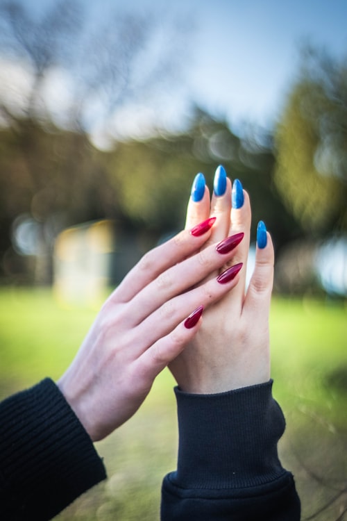 Acrylic extensions with chrome powder