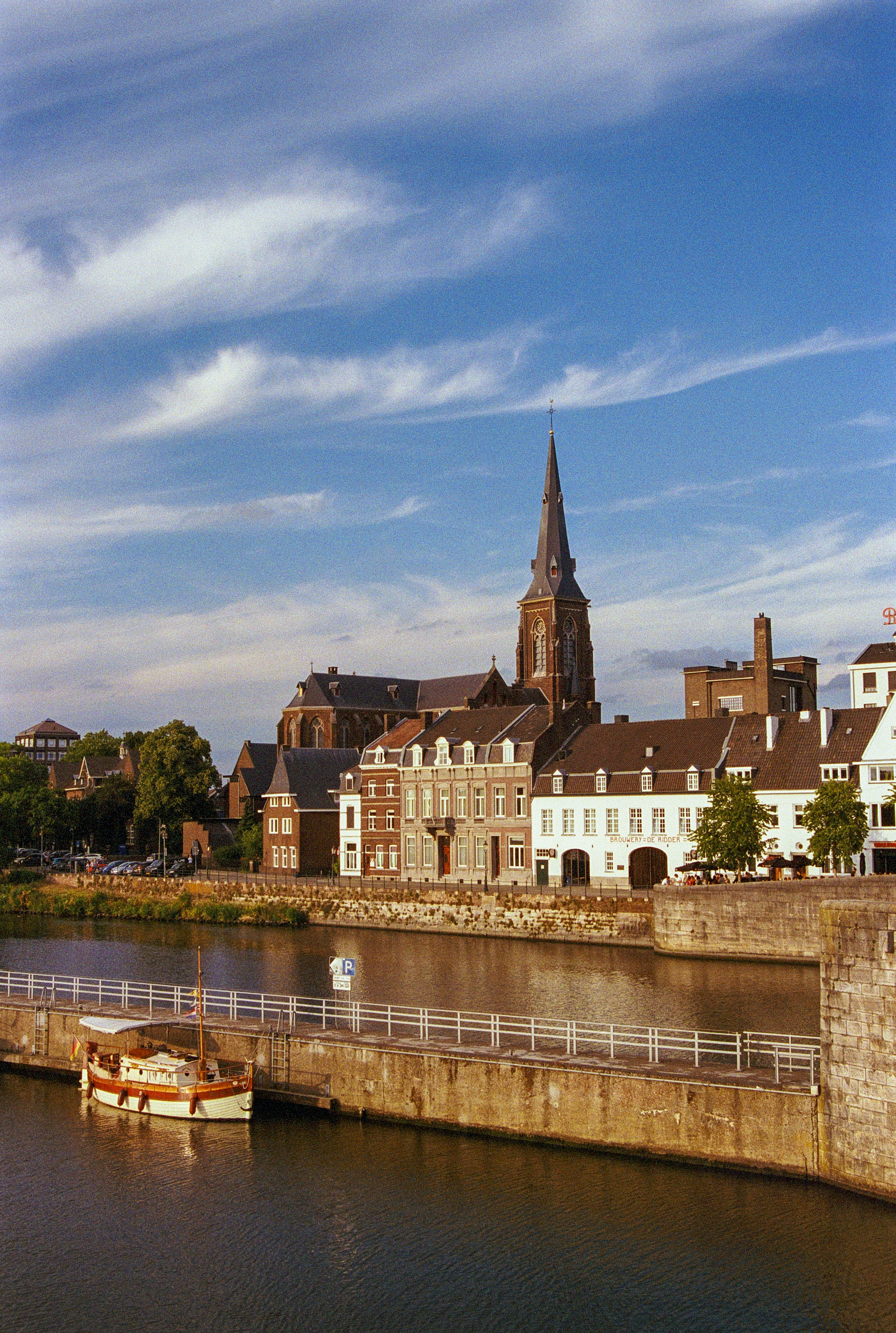 Photo by artistseyes