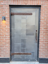 CENTRUM RENOWACJI DRZWI I FUTRYN MAX-DOOR RUKIEWICZ, WOŹNIAK SPÓŁKA JAWNA