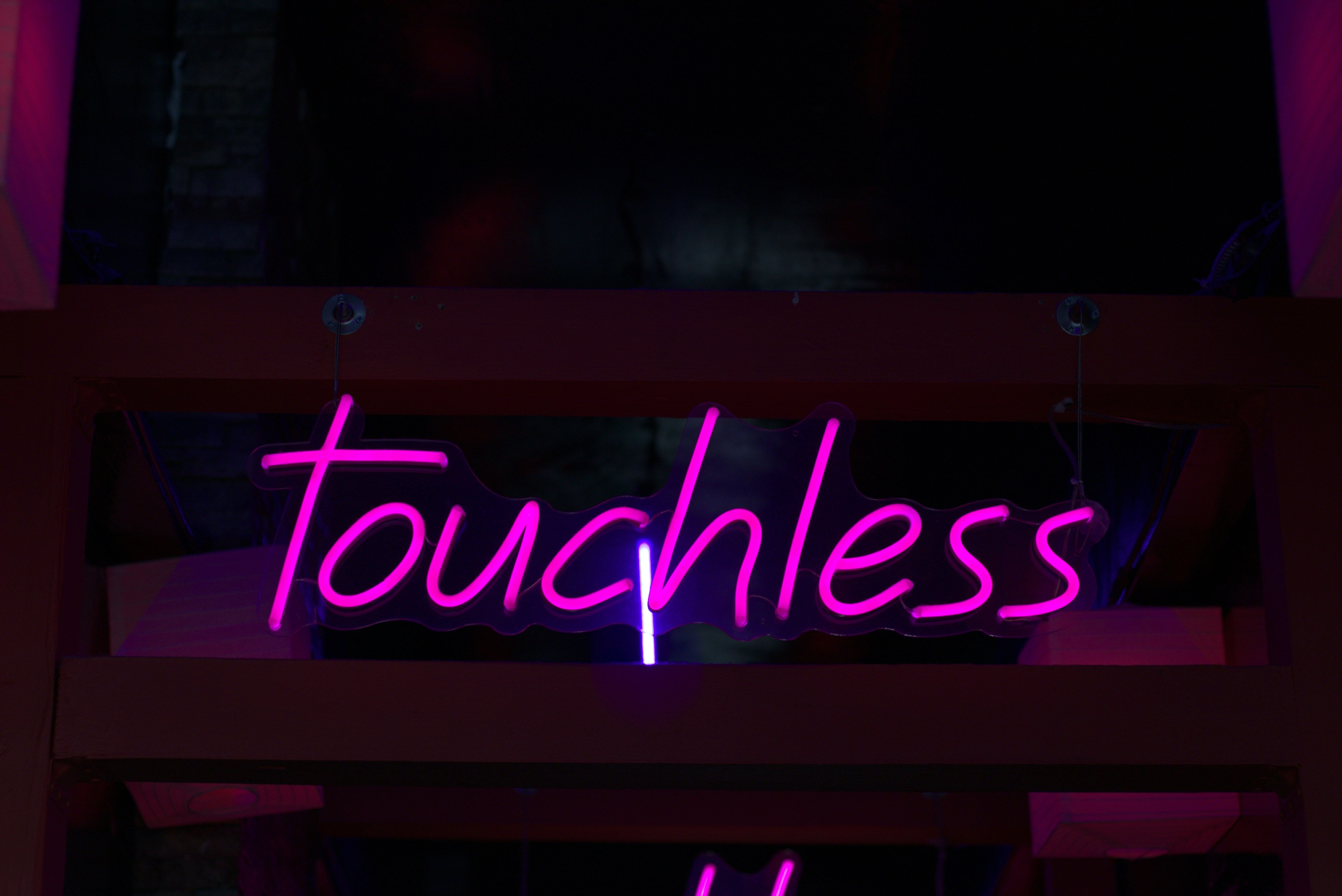 touchless vending machine