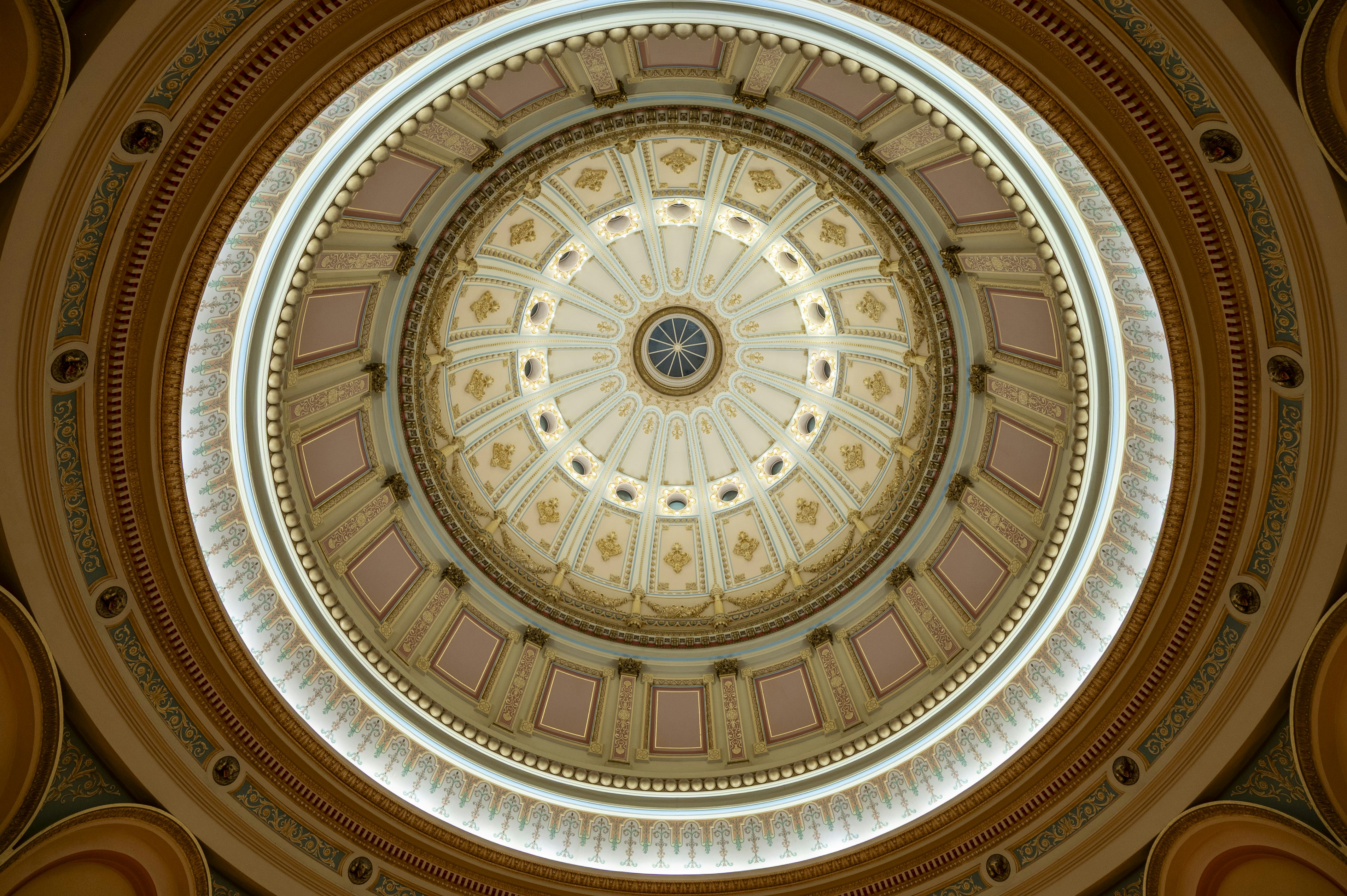 Photo by leo_visions_