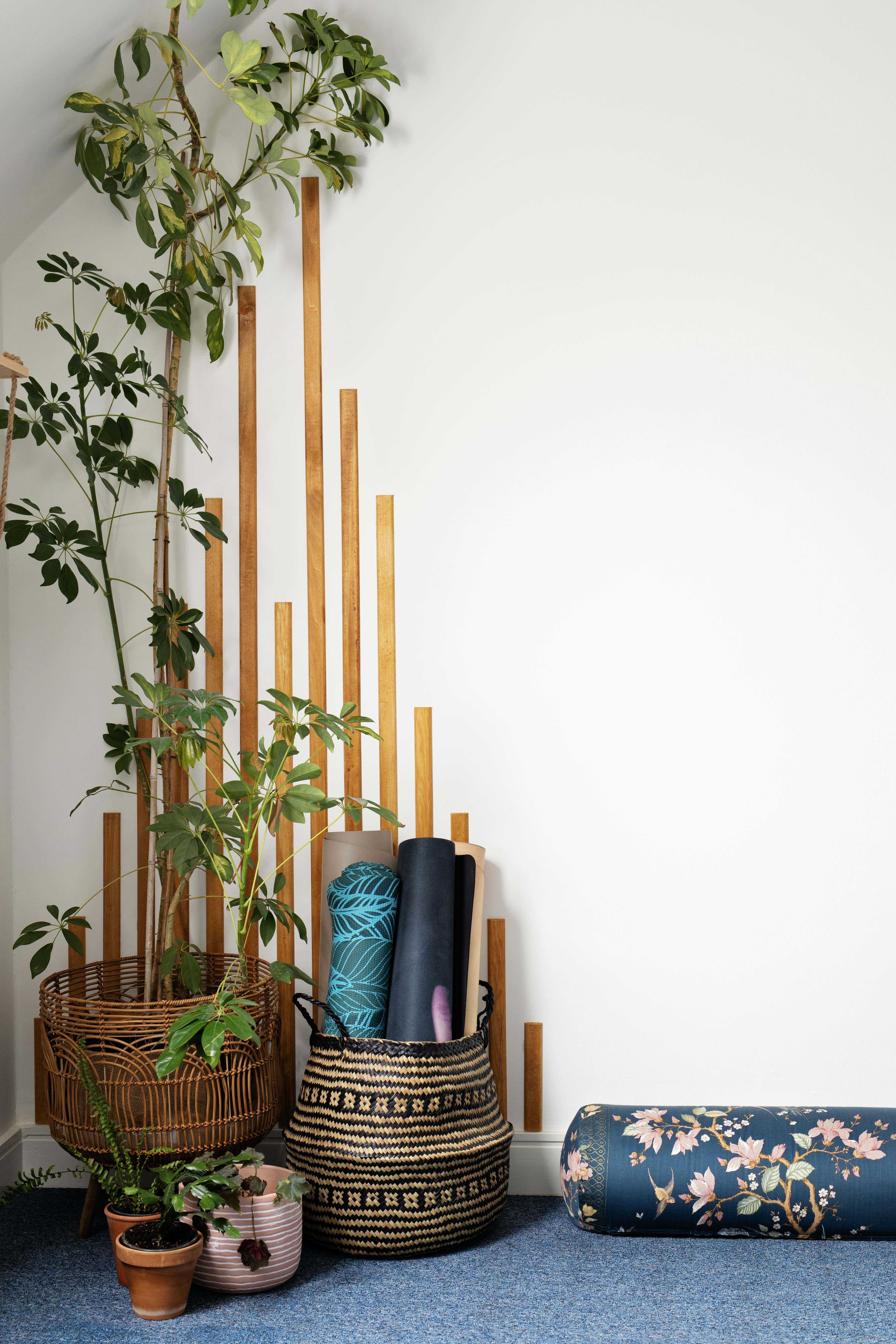 Advanced Strategies for Hybrid Home Care Teams in 2026: Edge AI, Teletriage Redesign, and Local Logistics