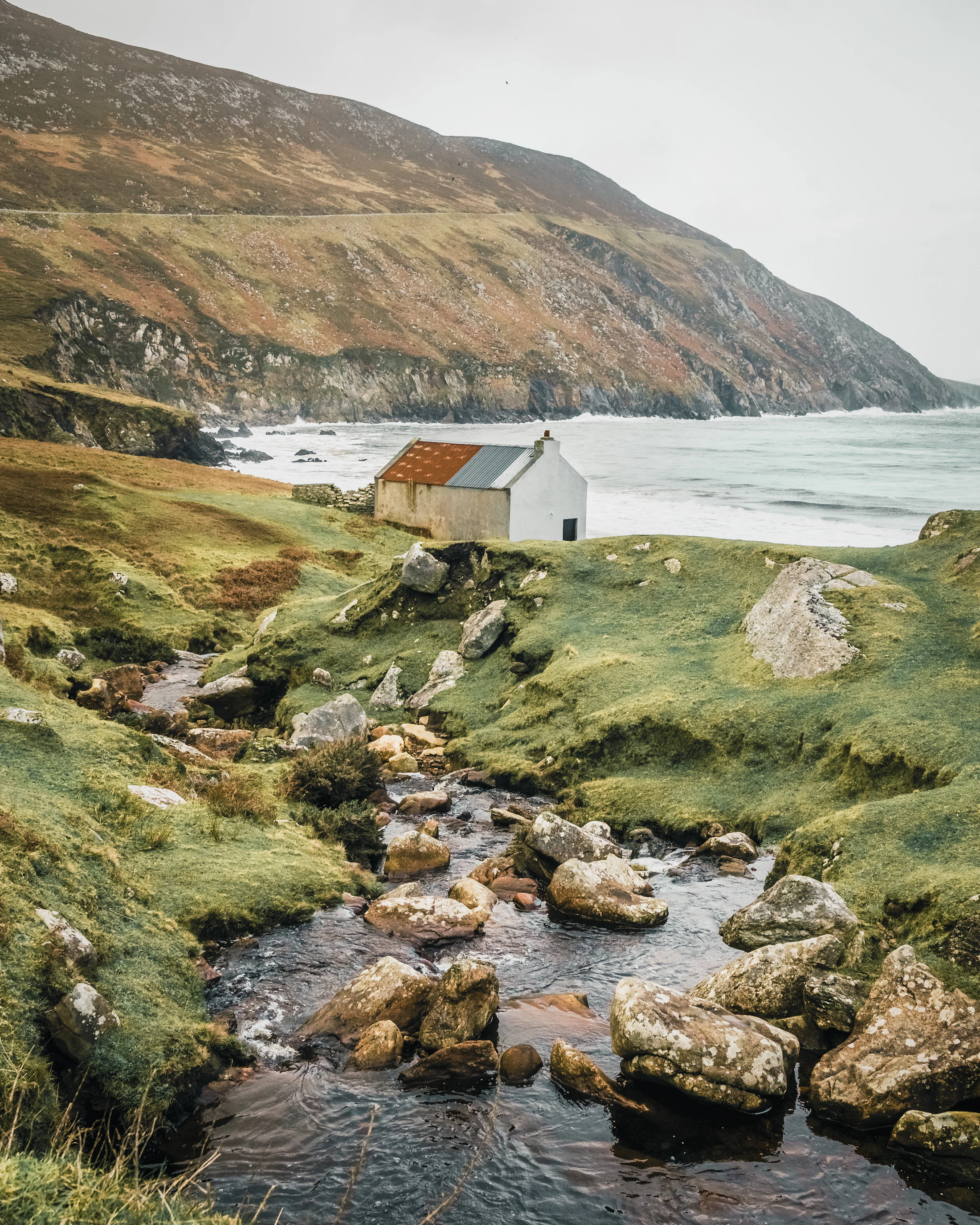 A small cottage beside the sea