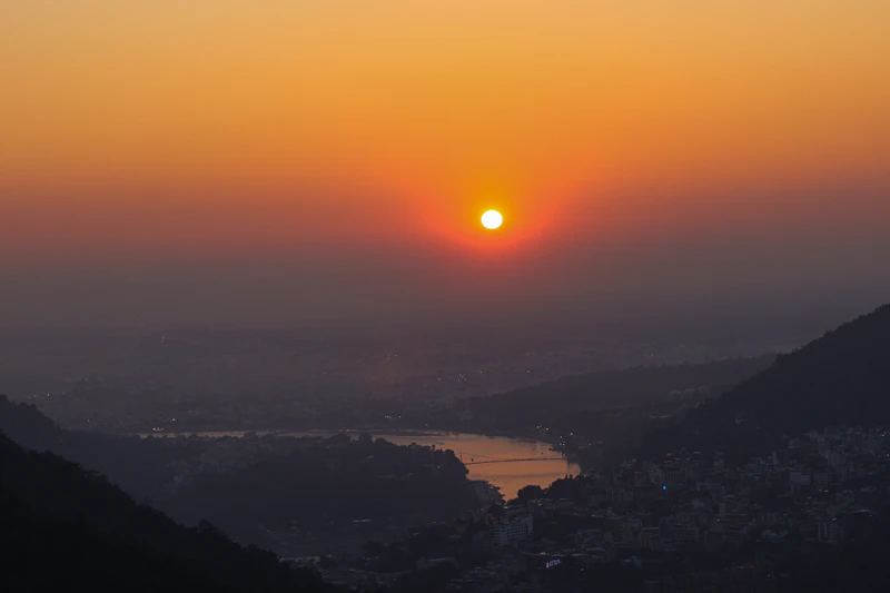 Himalayan Yoga & Meditation — 10-Day Immersion