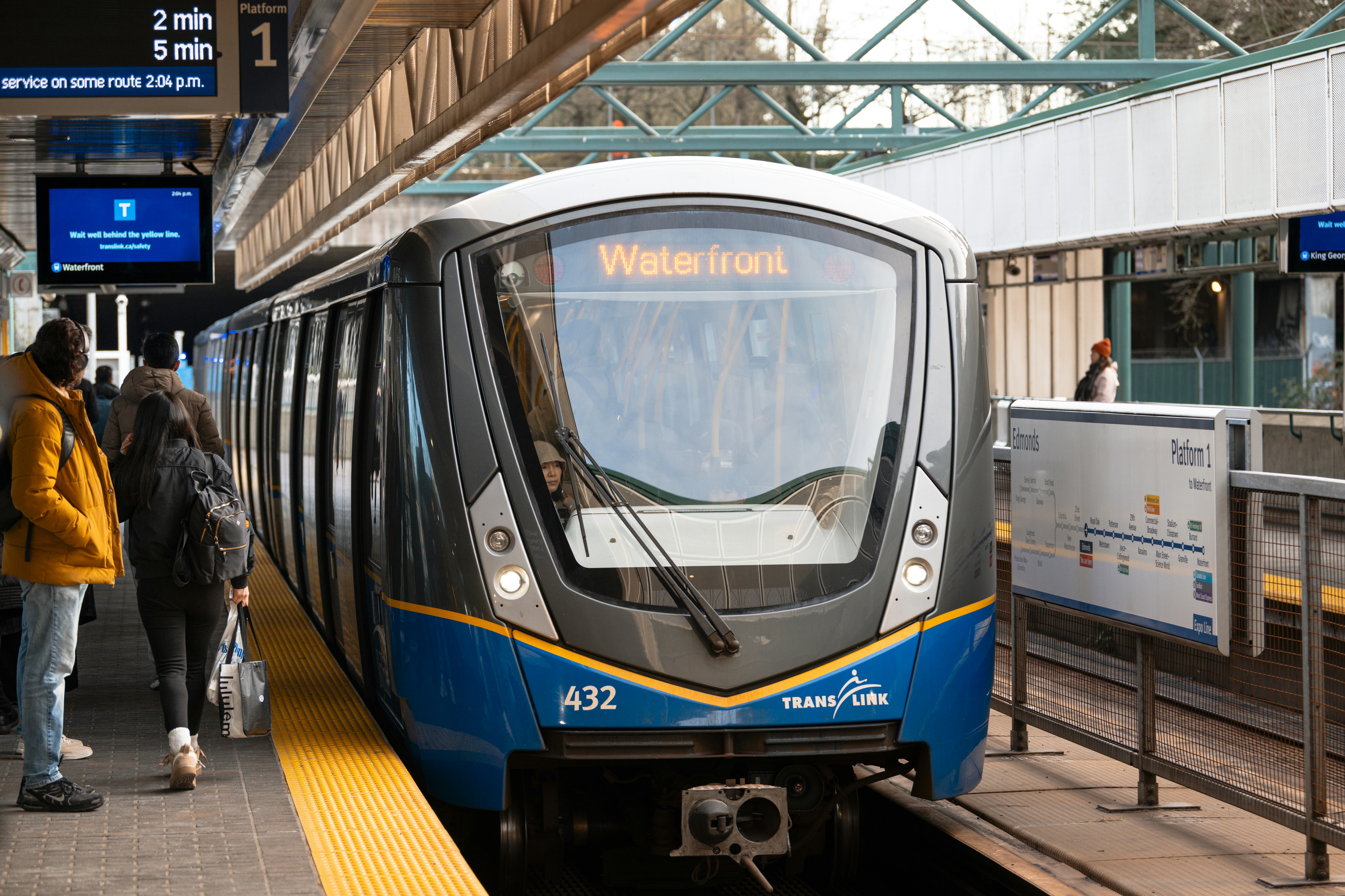 Photo by albertstoynov