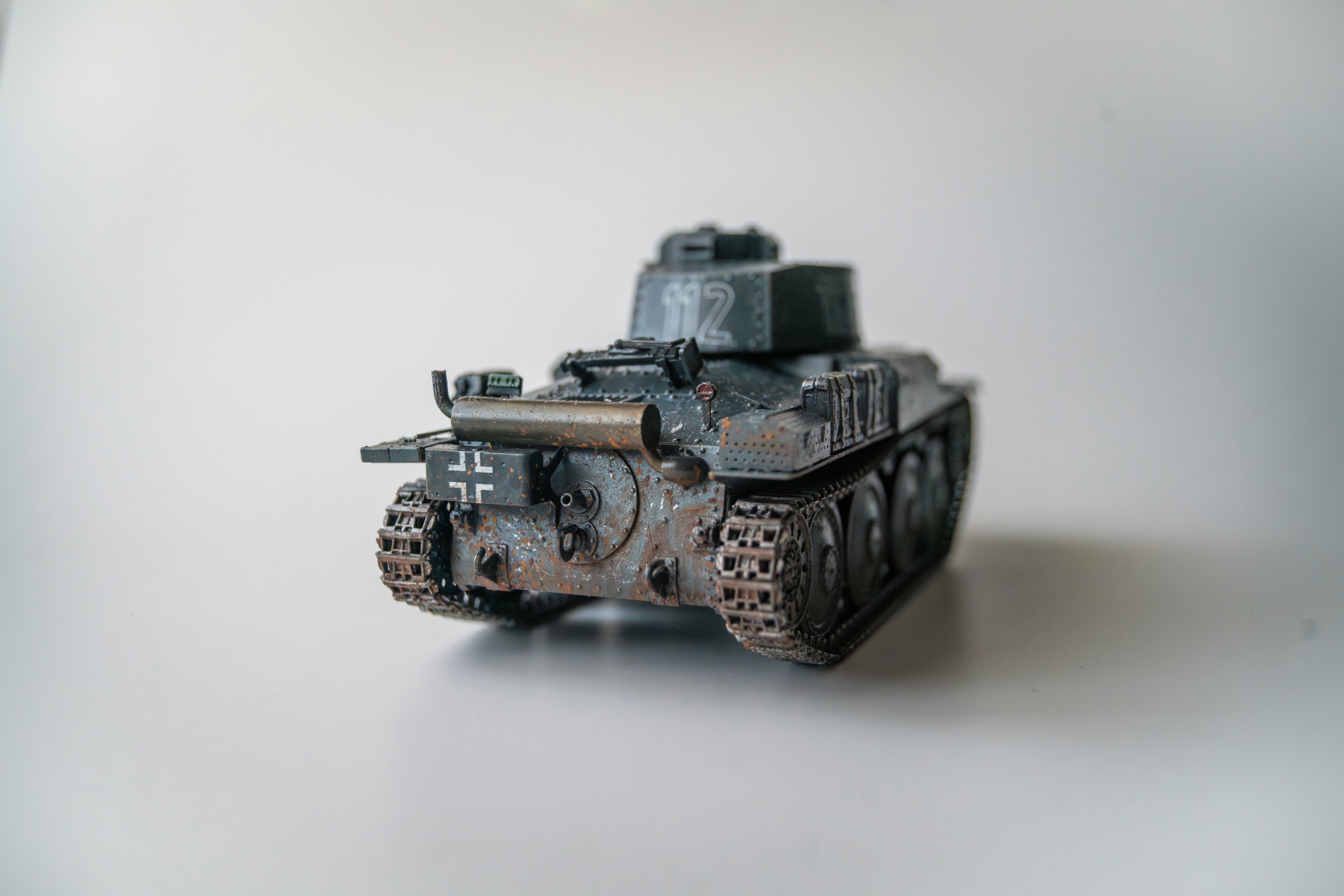 Mobile Kits & Live Drops: Field-Tested Creator Setups and Product Page Tactics for Beauty Merch in 2026