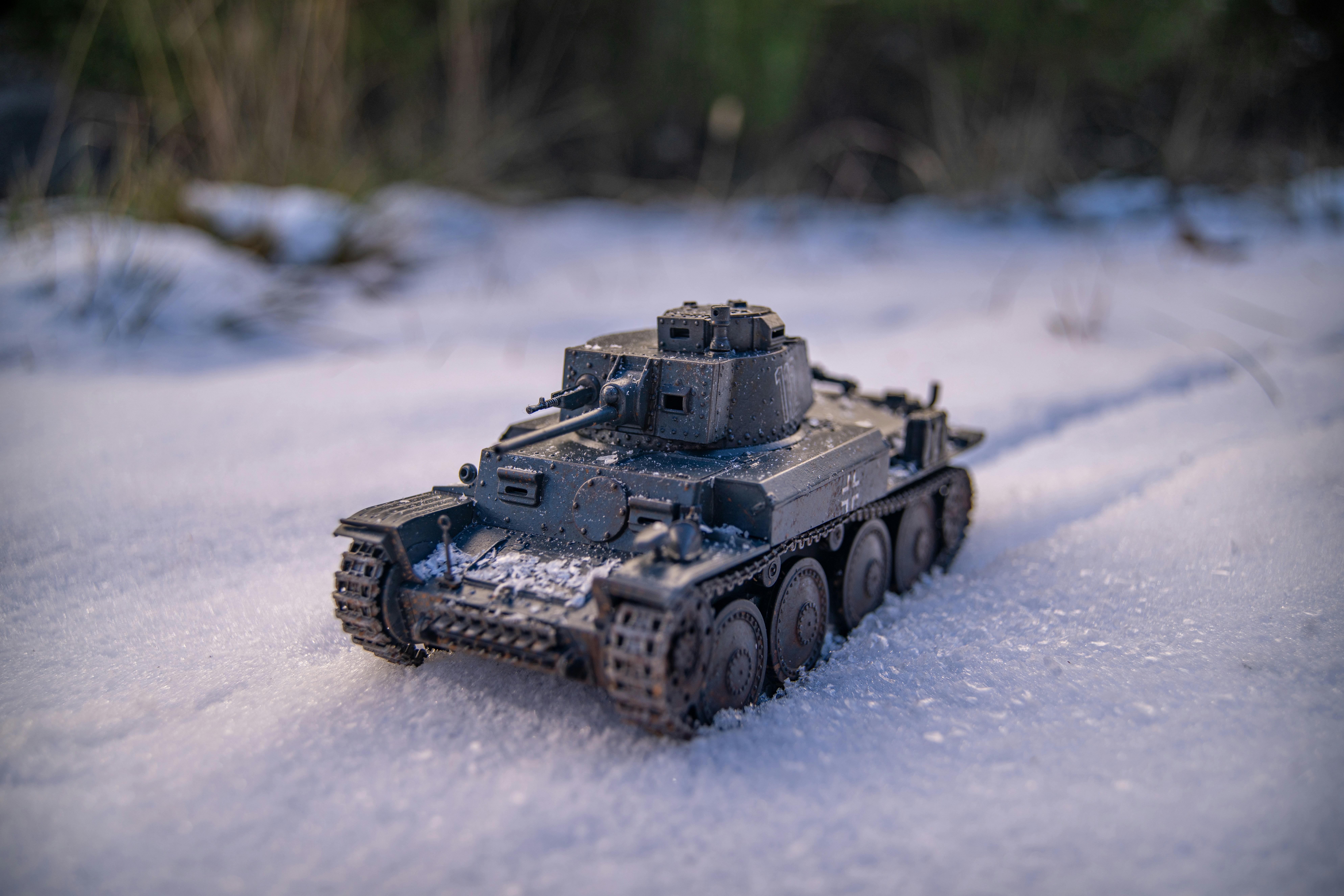 Compact Creator Kit for Food Travelers (2026): Gear, Audio, and Workflow for Viral Drops