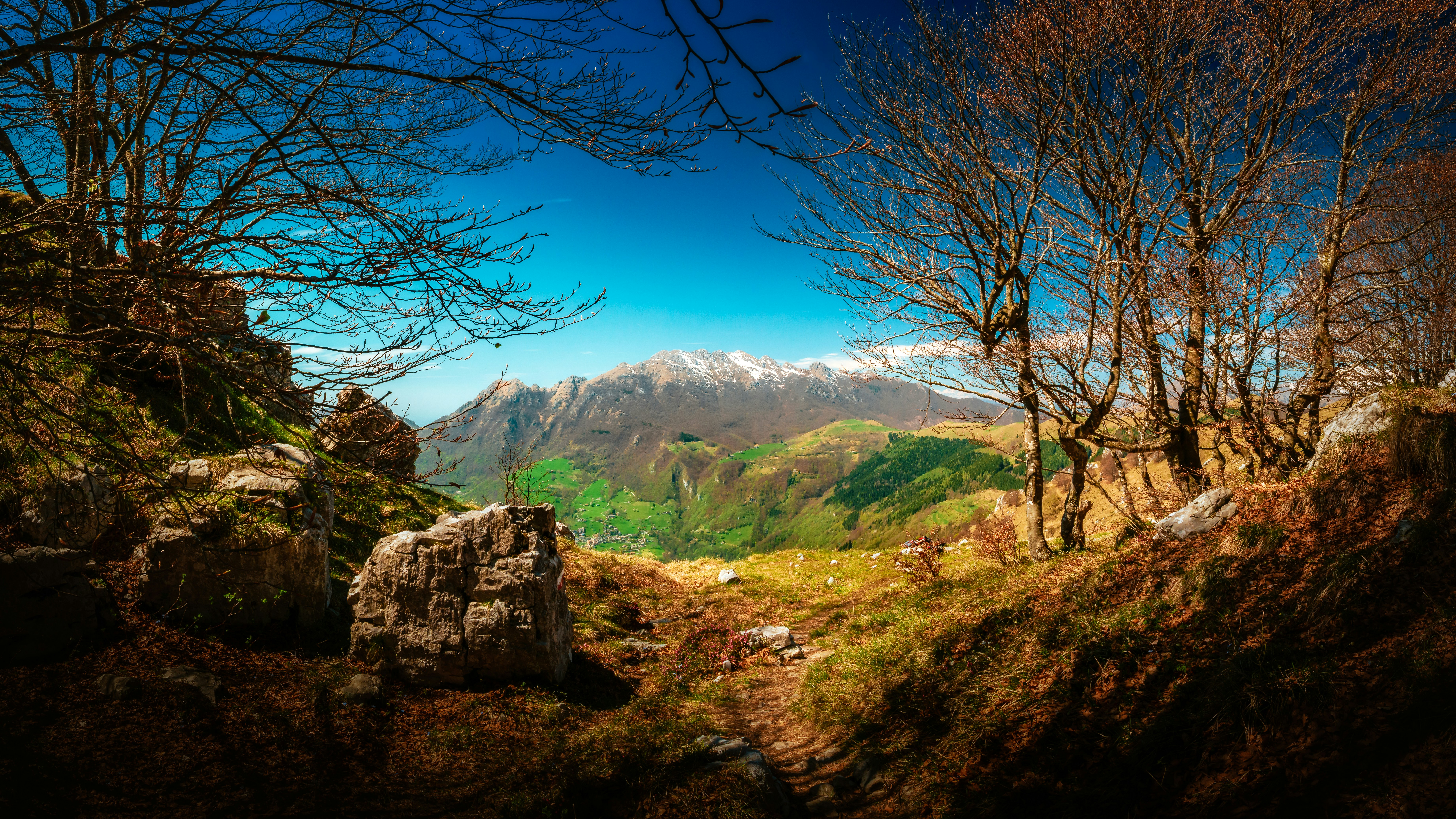 Photo by isaacmaffeis