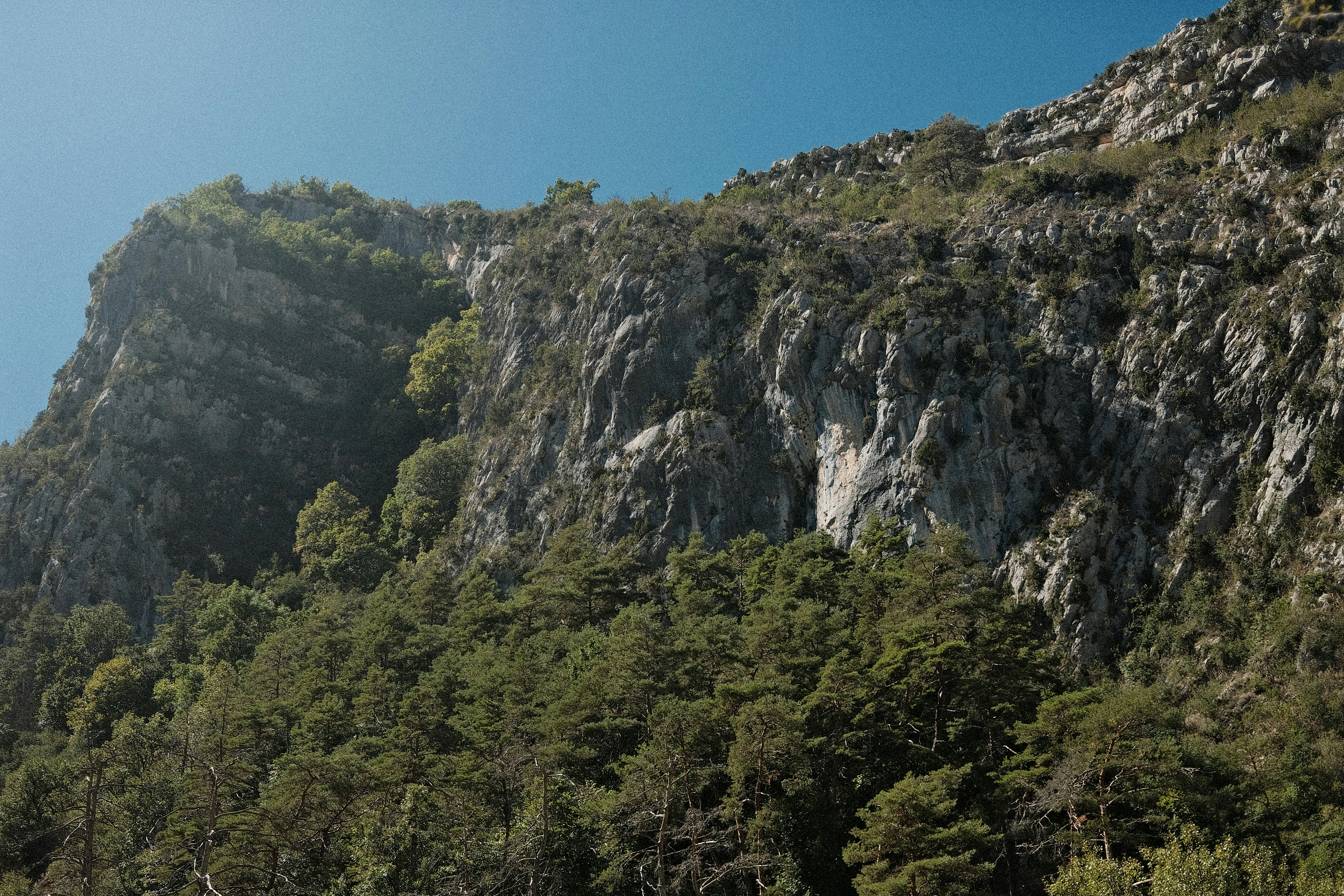 Photo by valentinlacoste