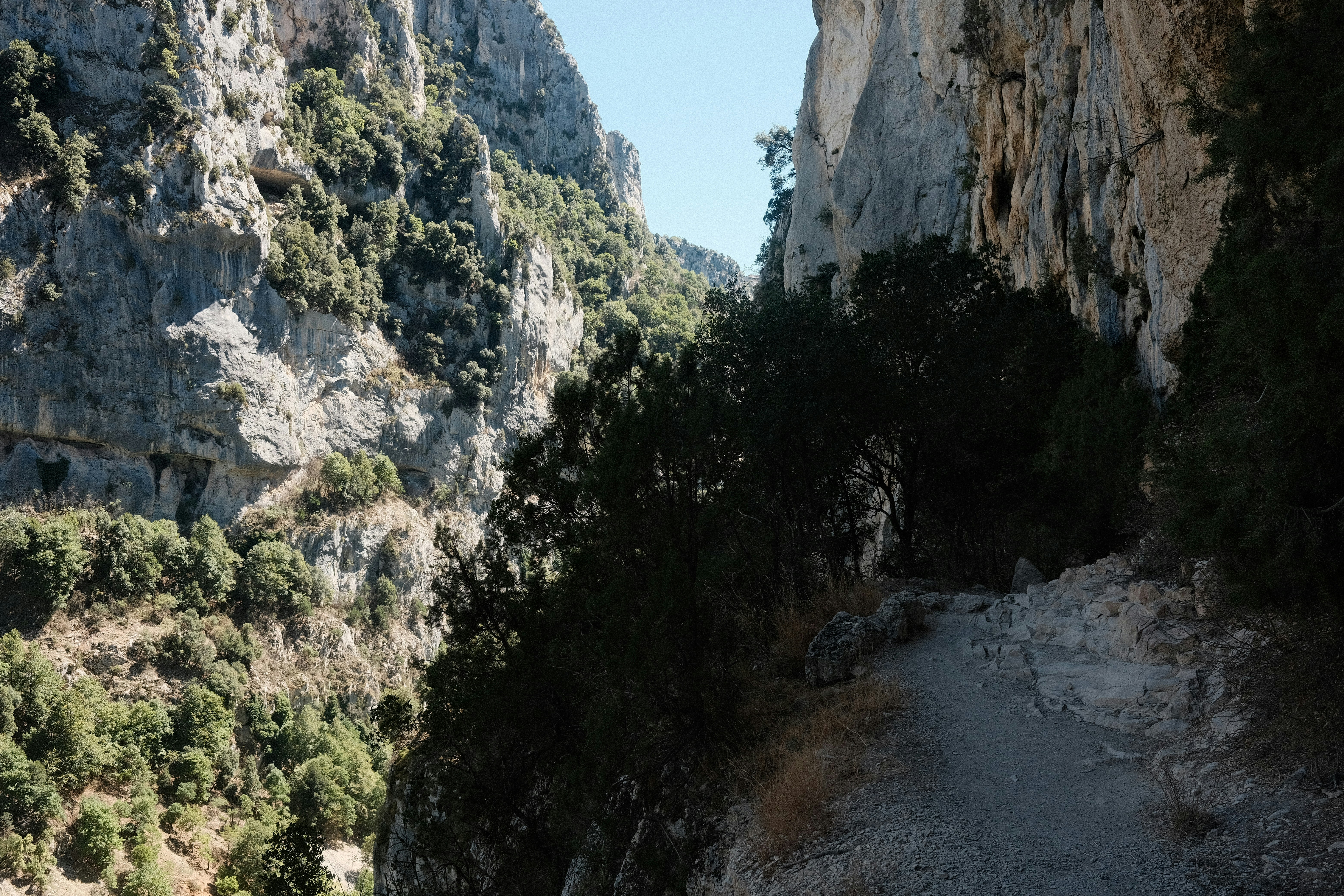 Photo by valentinlacoste