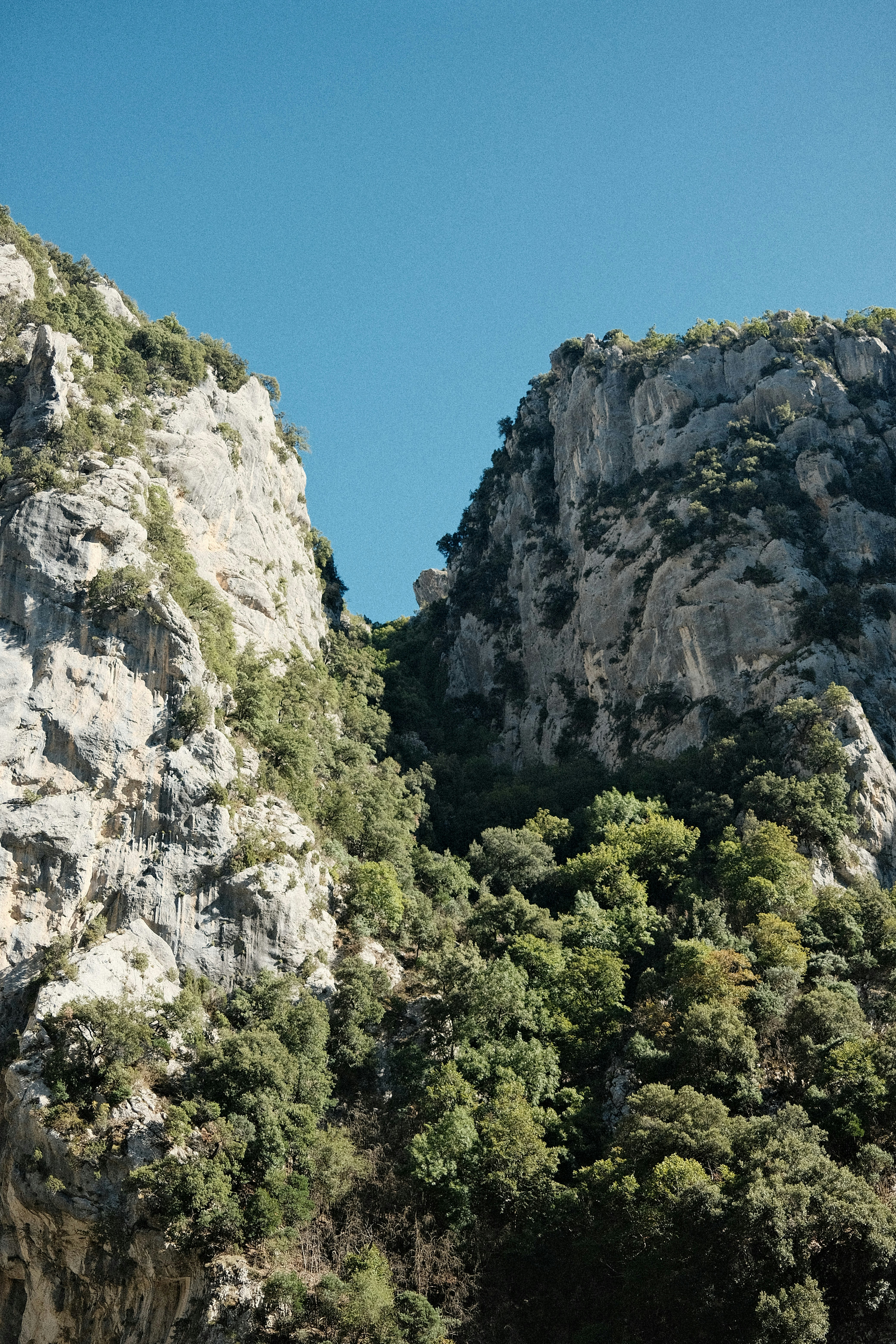 Photo by valentinlacoste