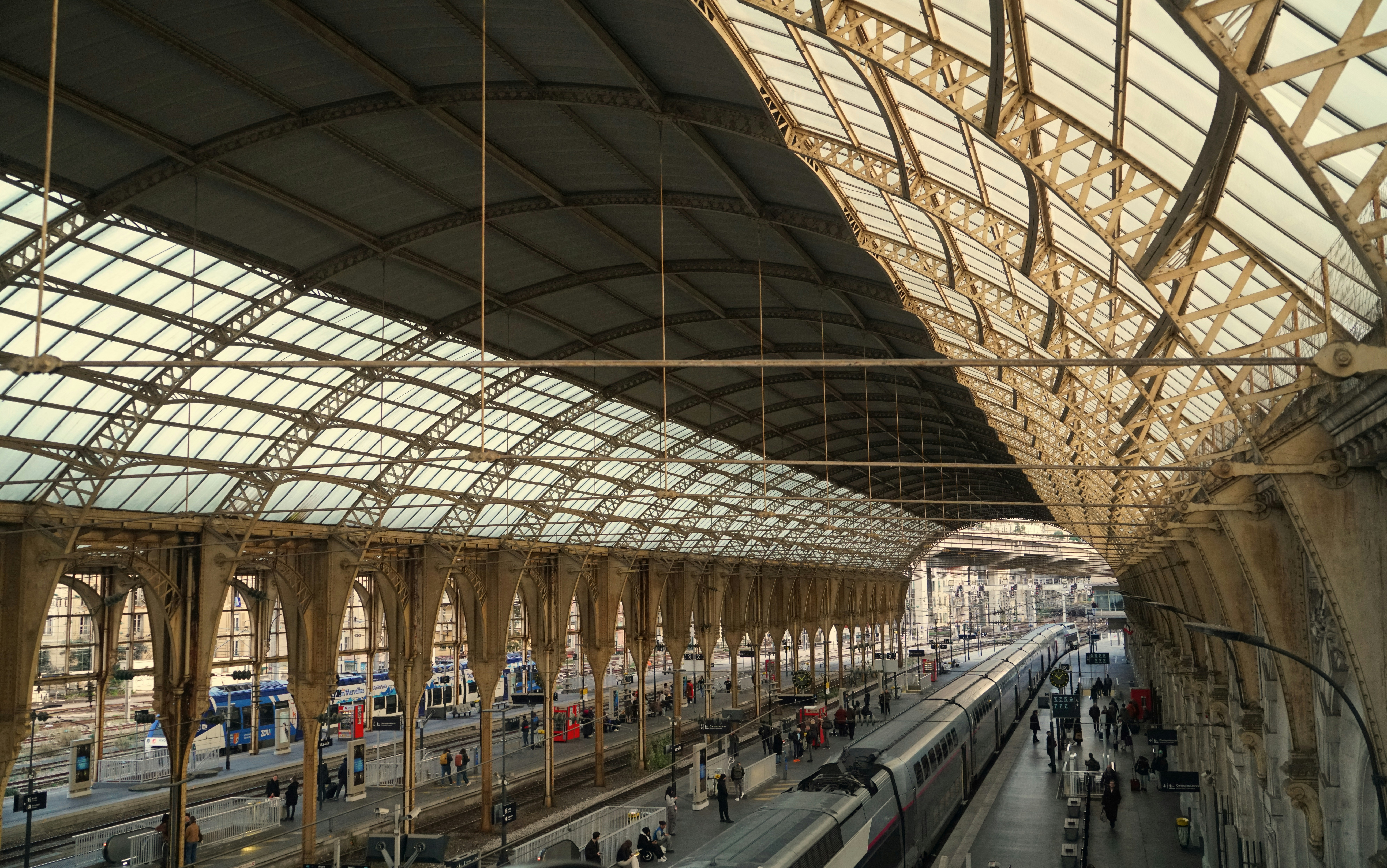 Photo by tim0at0unsplash