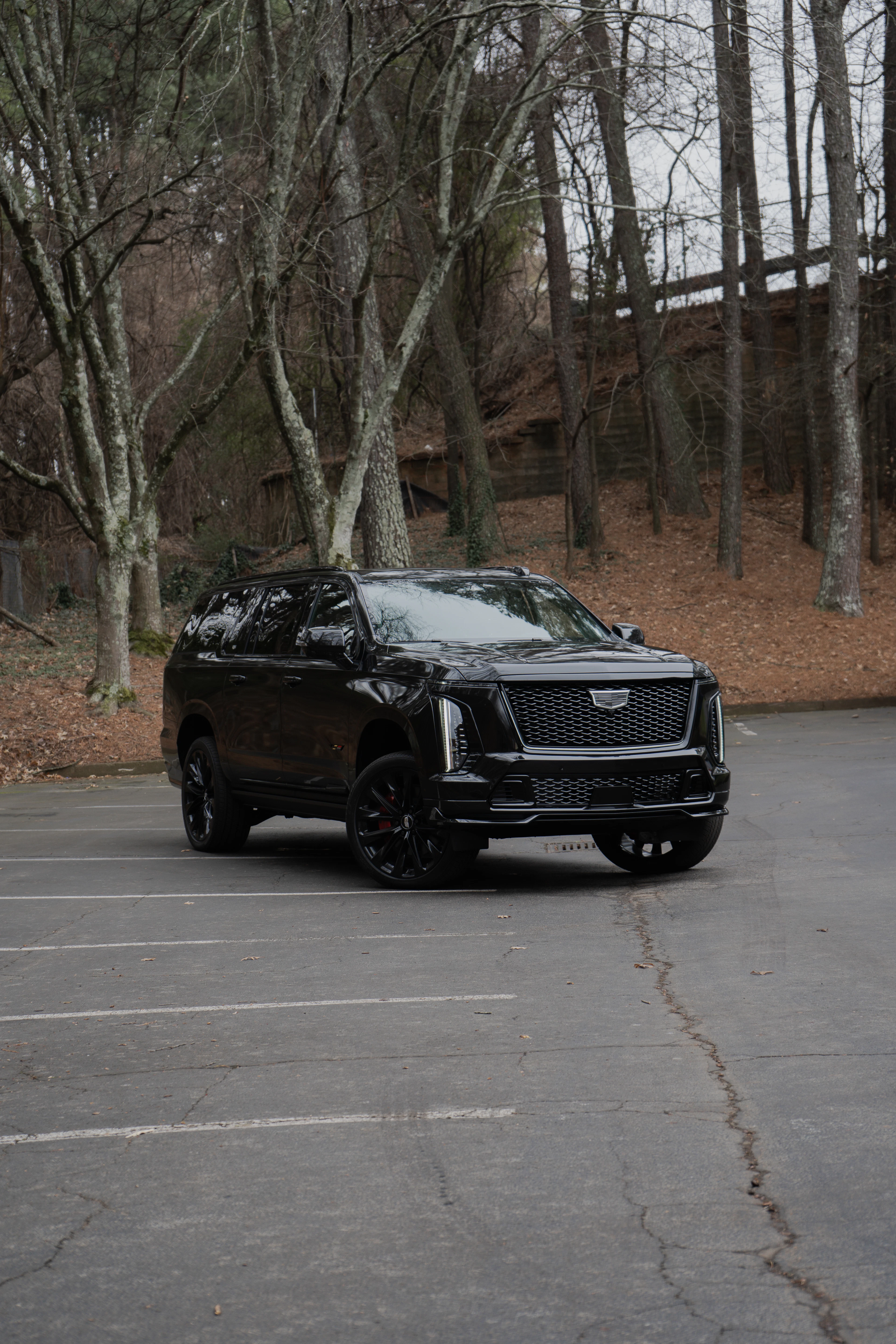 Cadillac Escalade ESV — front three-quarter