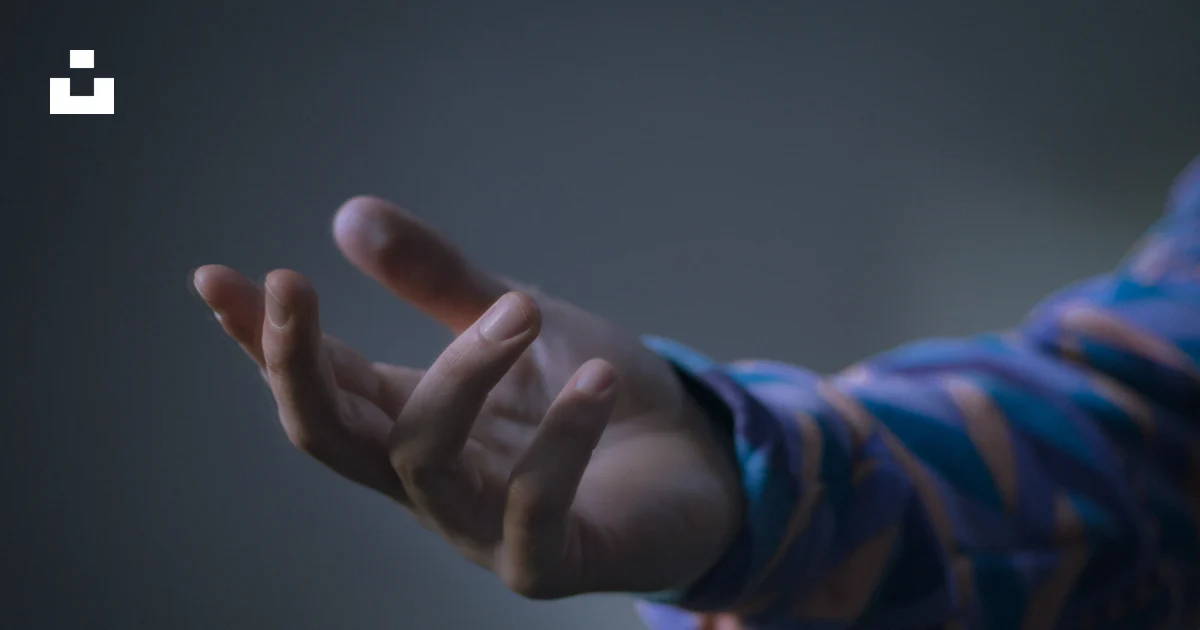 A person's outstretched hand reaching forward. photo – Free Support ...