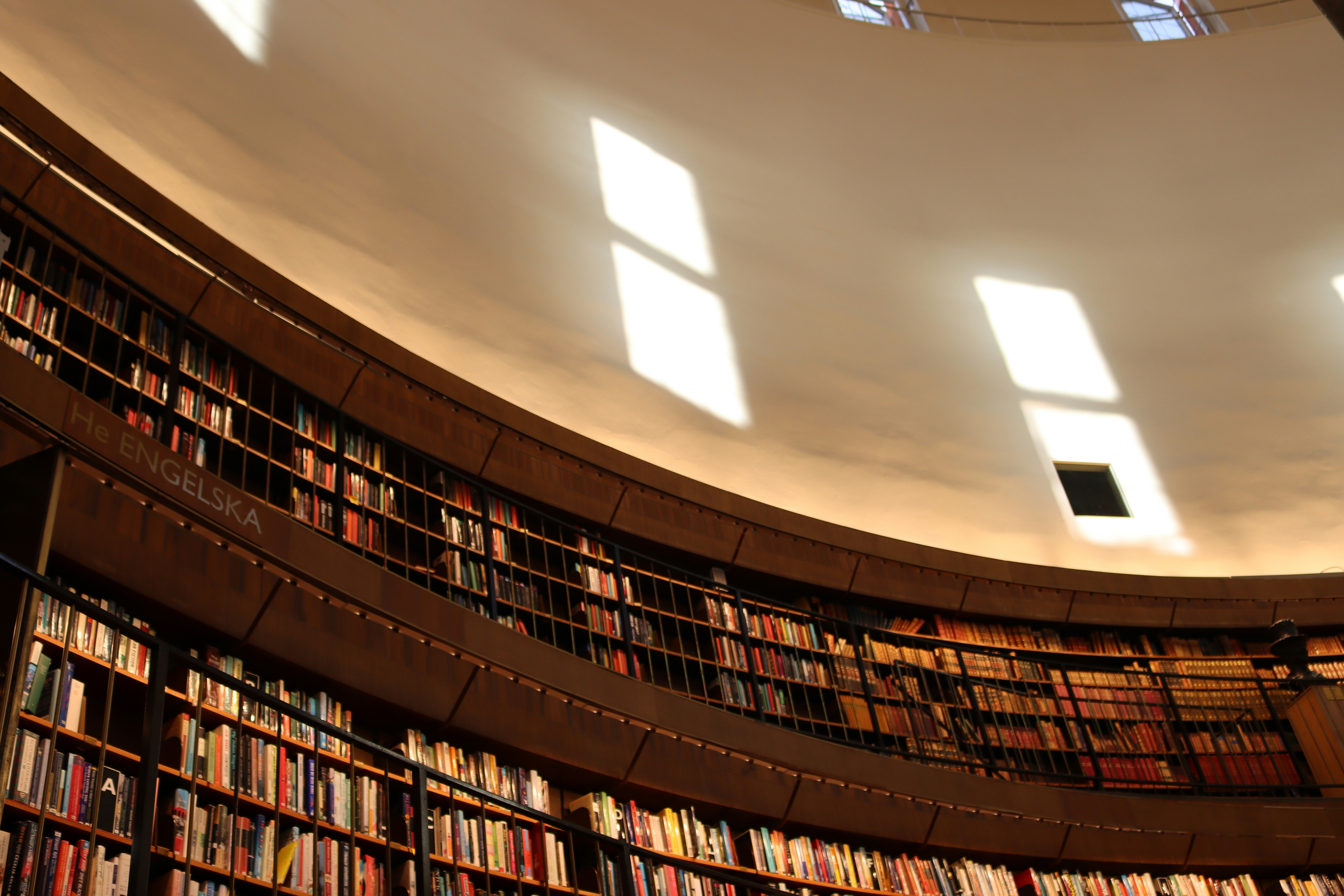 Photo by danielforsman