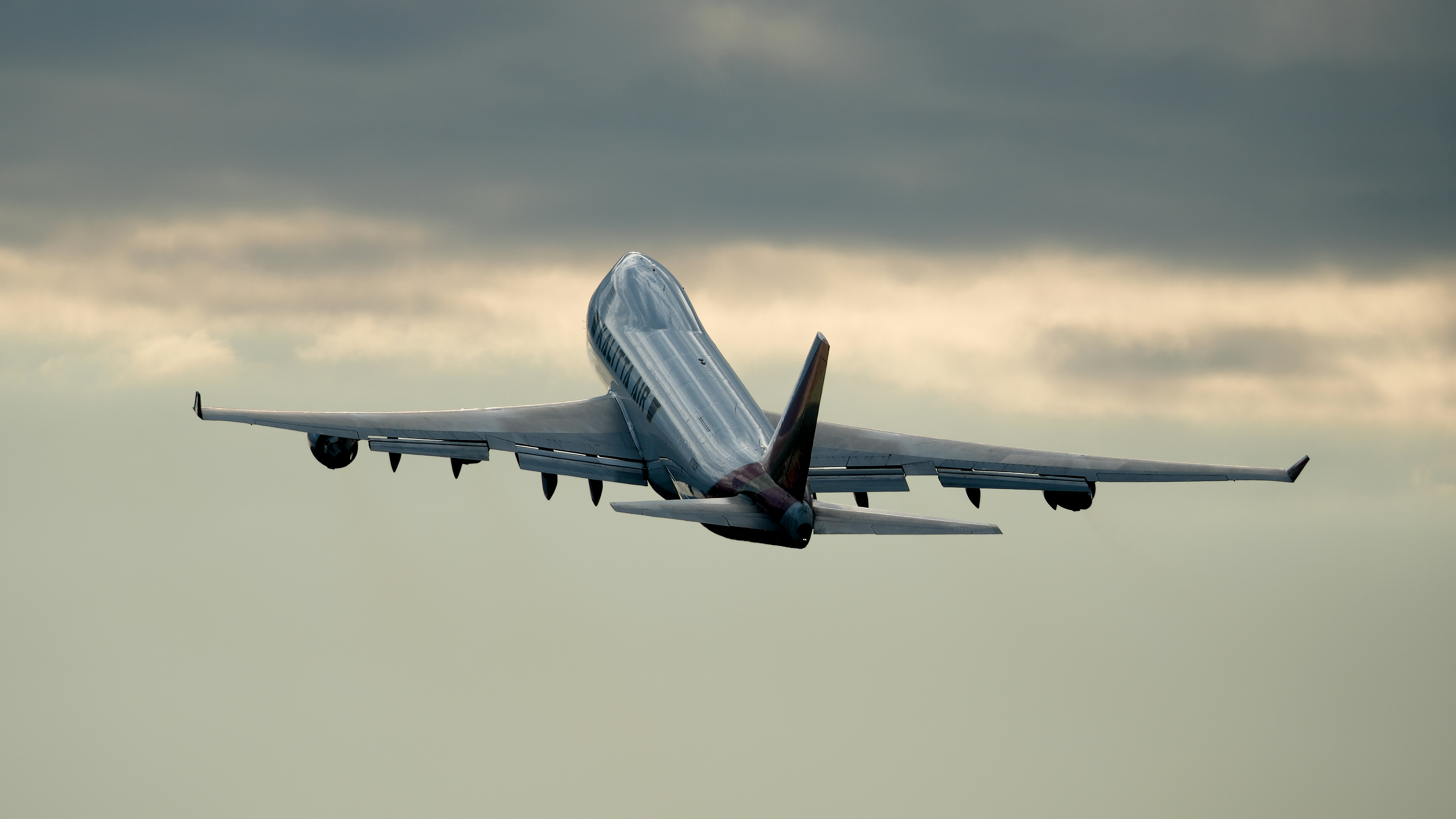 全球服务 - 国际化的服务网络