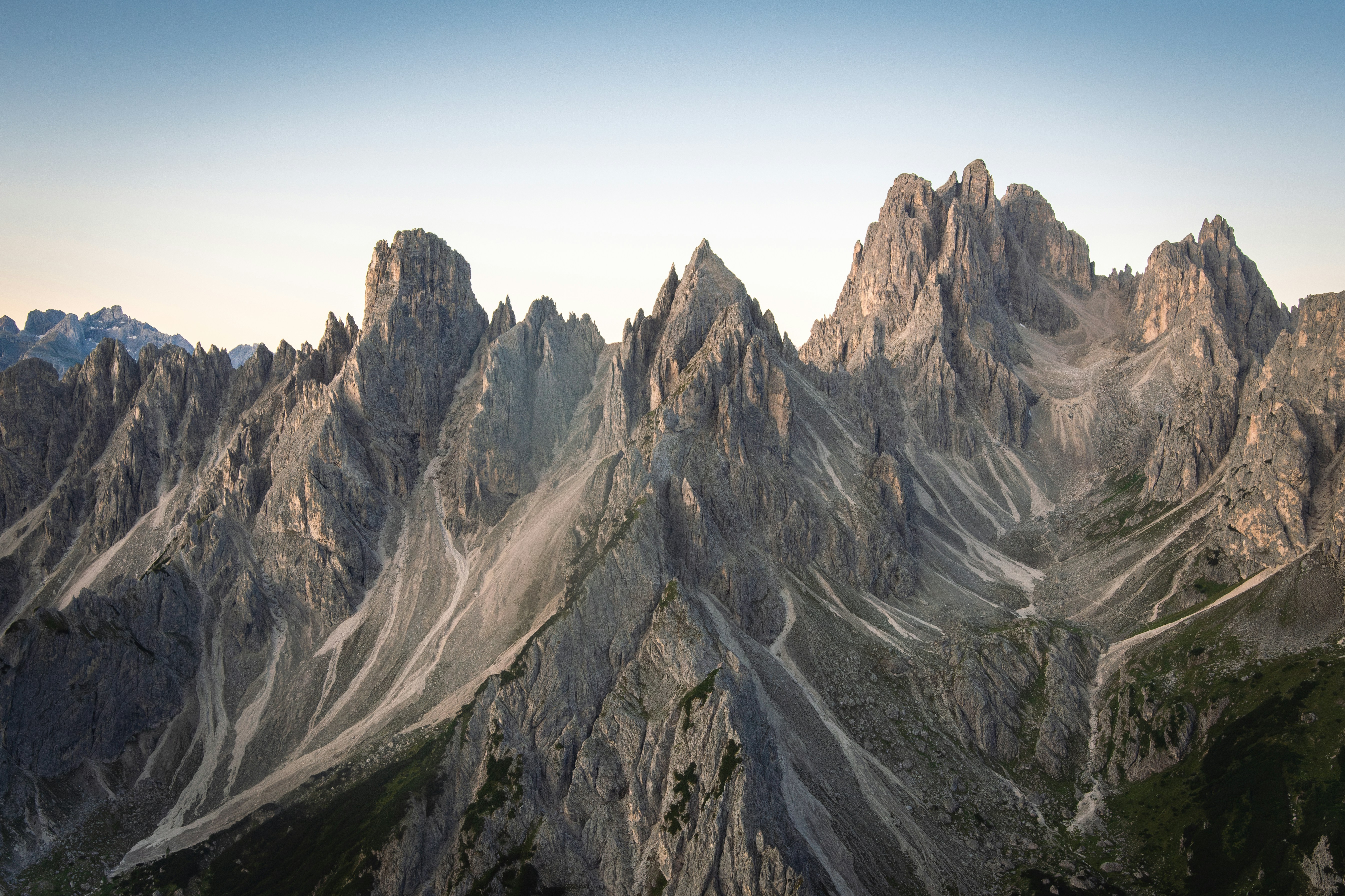 Photo by adialbulescu