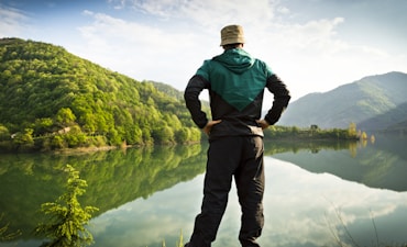 How to Choose Hiking Pants