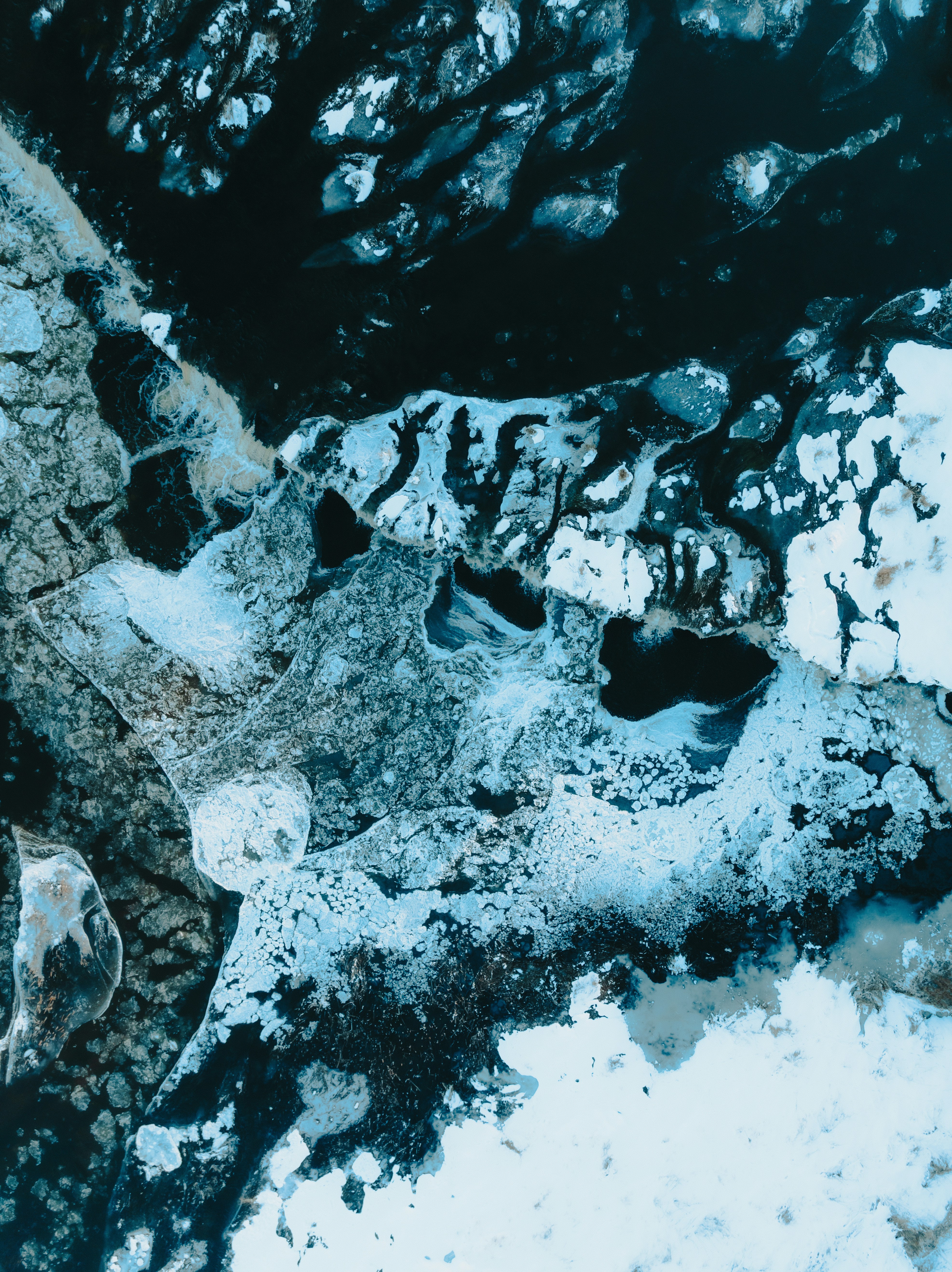 Abstract dark blue and white marbled texture