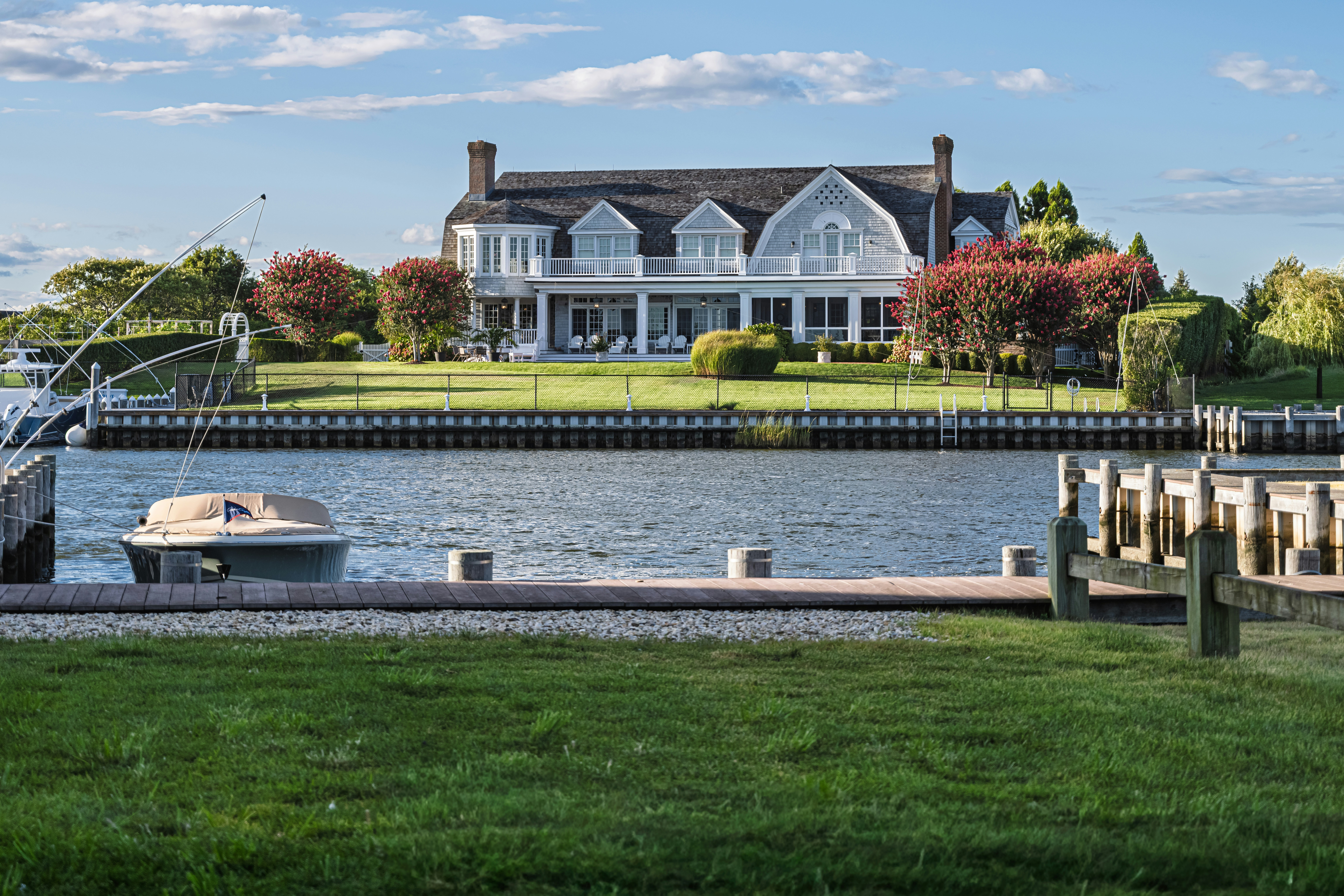 Photo by lumin_osity