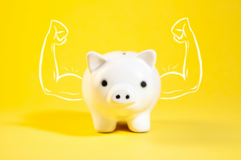 A Step-by-Step Guide to Saving Your First £20,000 in the UK in 2026