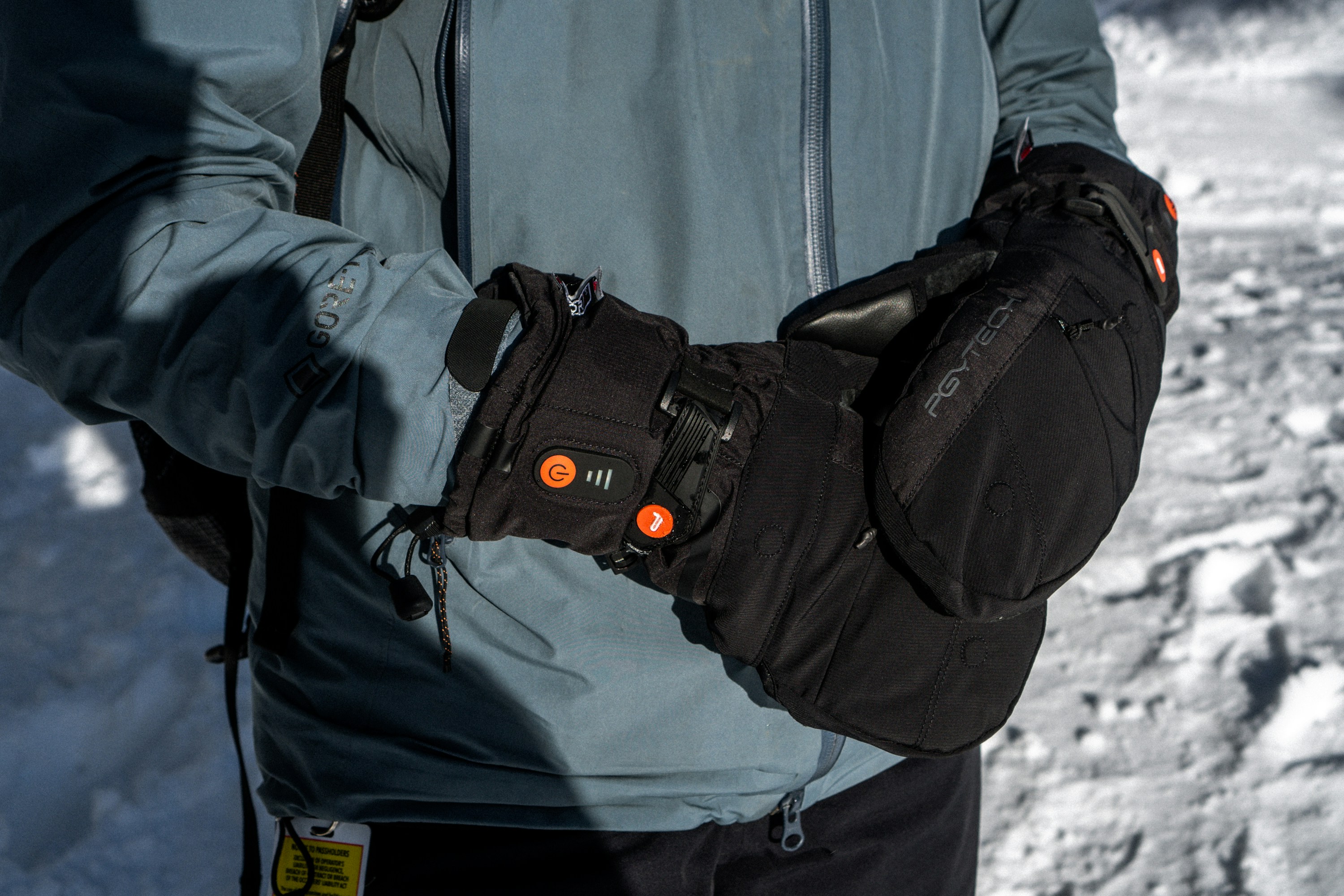 Stylish heated winter fashion apparel from iHood offers, featuring comfortable and warm clothing for cold weather.